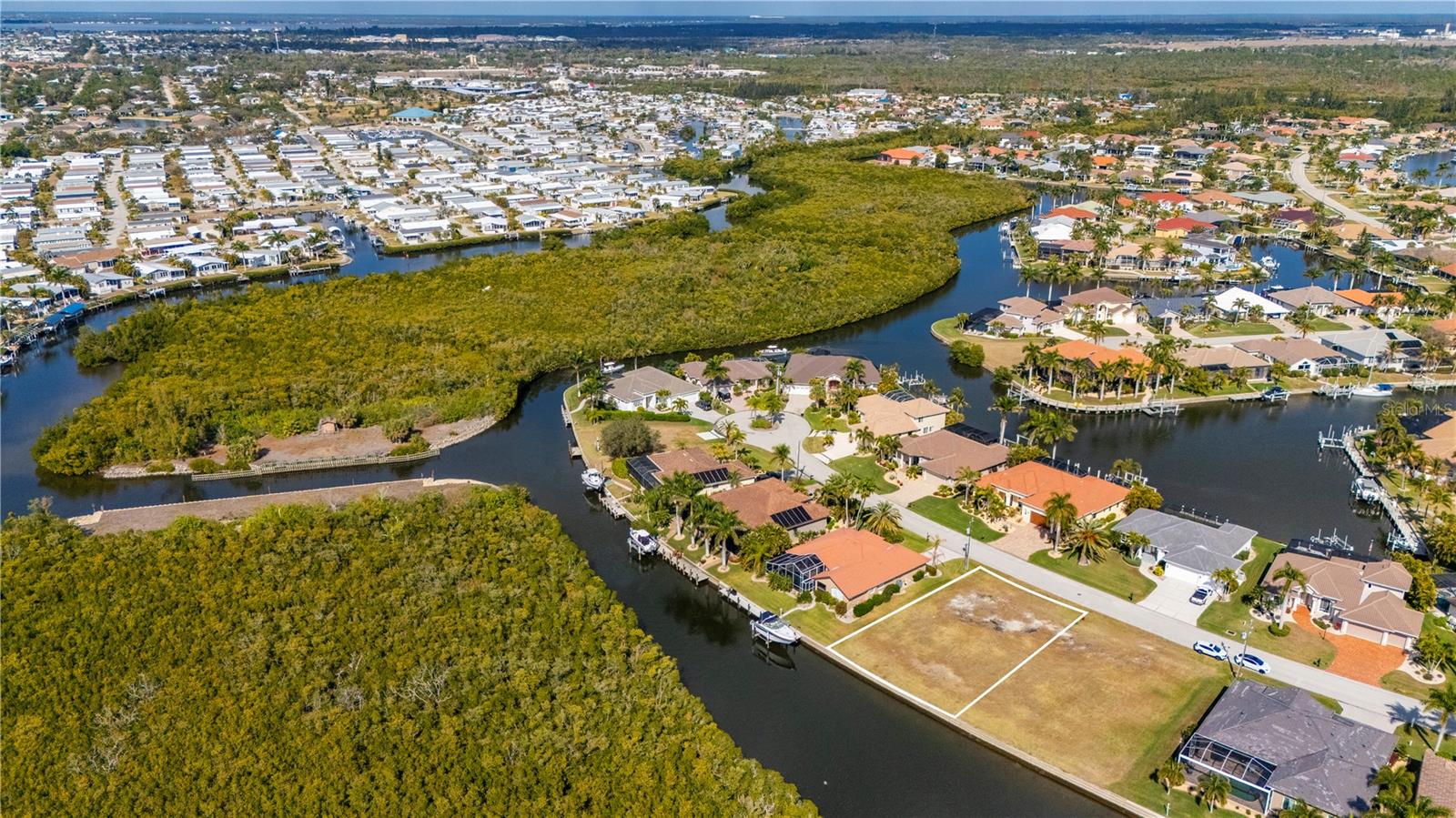 3731 CANDIA DR, PUNTA GORDA, FL — photo 9