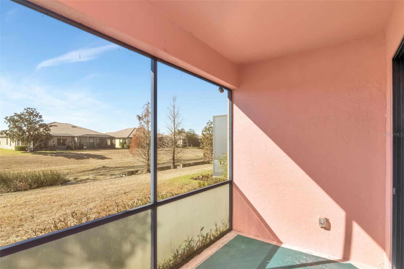 125 SHELL FALLS DR, APOLLO BEACH, FL — photo 36
