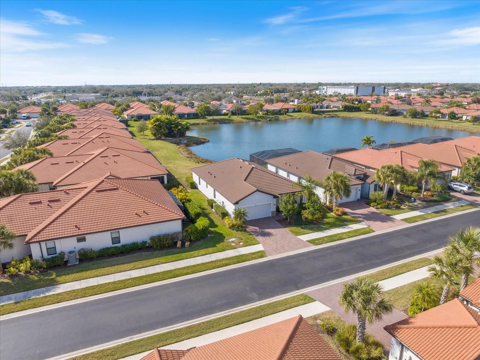 19393 CRUISE DR, VENICE, FL — photo 35