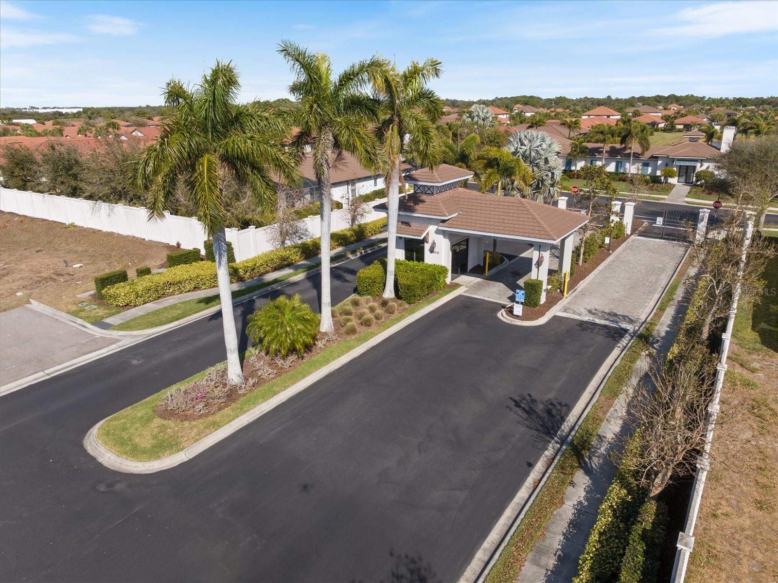 19393 CRUISE DR, VENICE, FL — photo 41