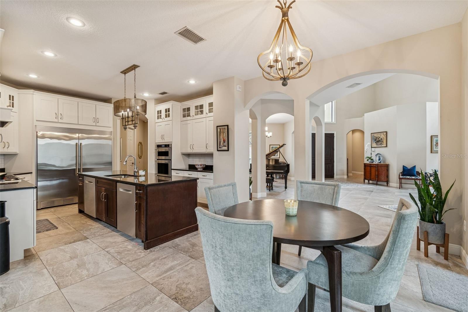2906 W HAWTHORNE RD, TAMPA, FL — photo 13