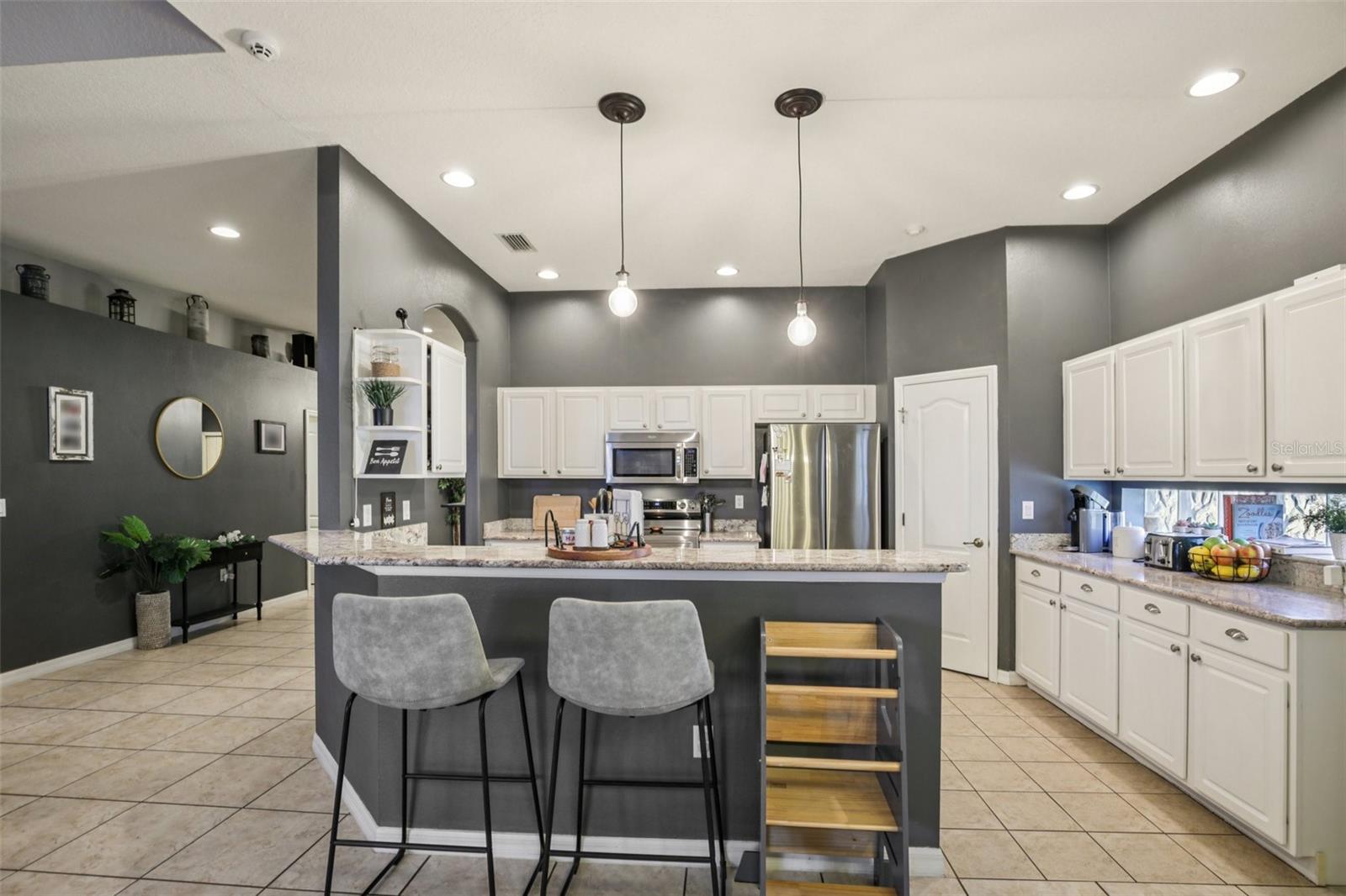 8348 47TH STREET CIR E, PALMETTO, FL — photo 10