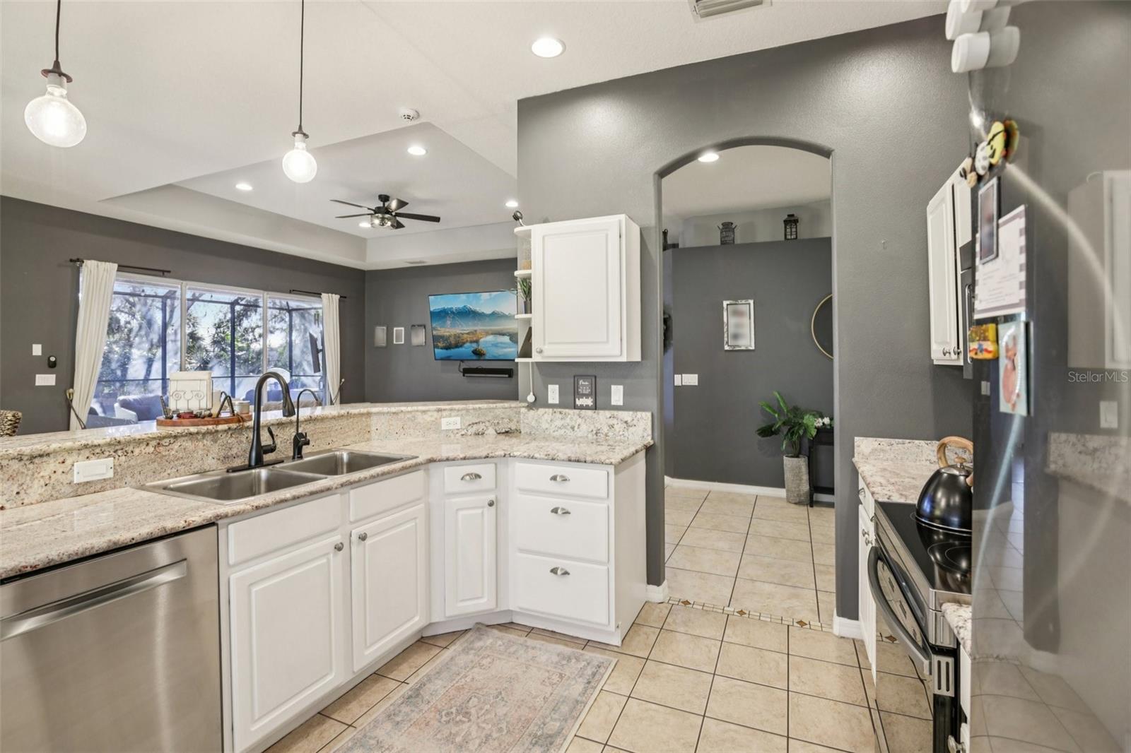 8348 47TH STREET CIR E, PALMETTO, FL — photo 17