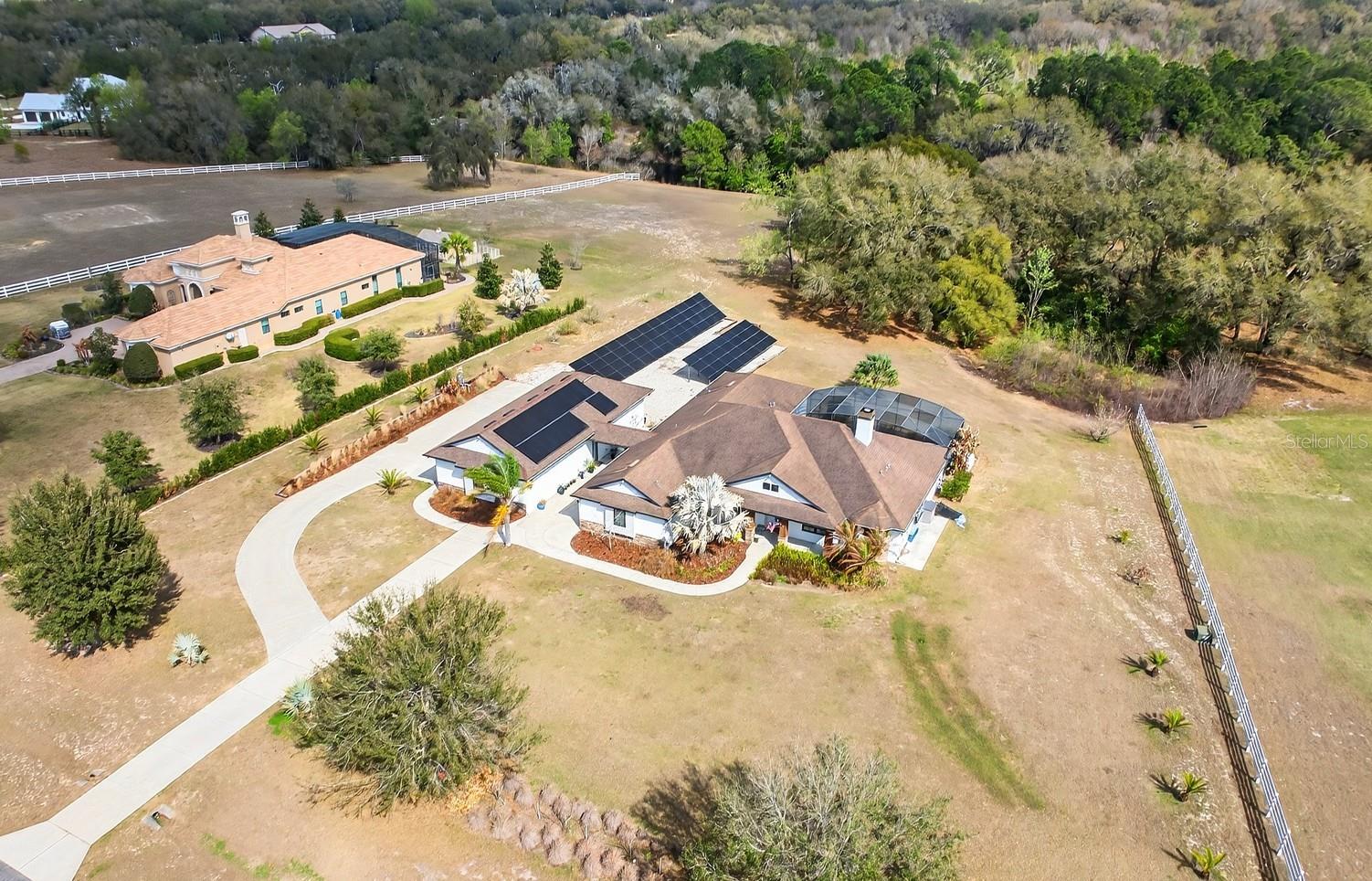 27324 GRAND OAK LN, TAVARES, FL