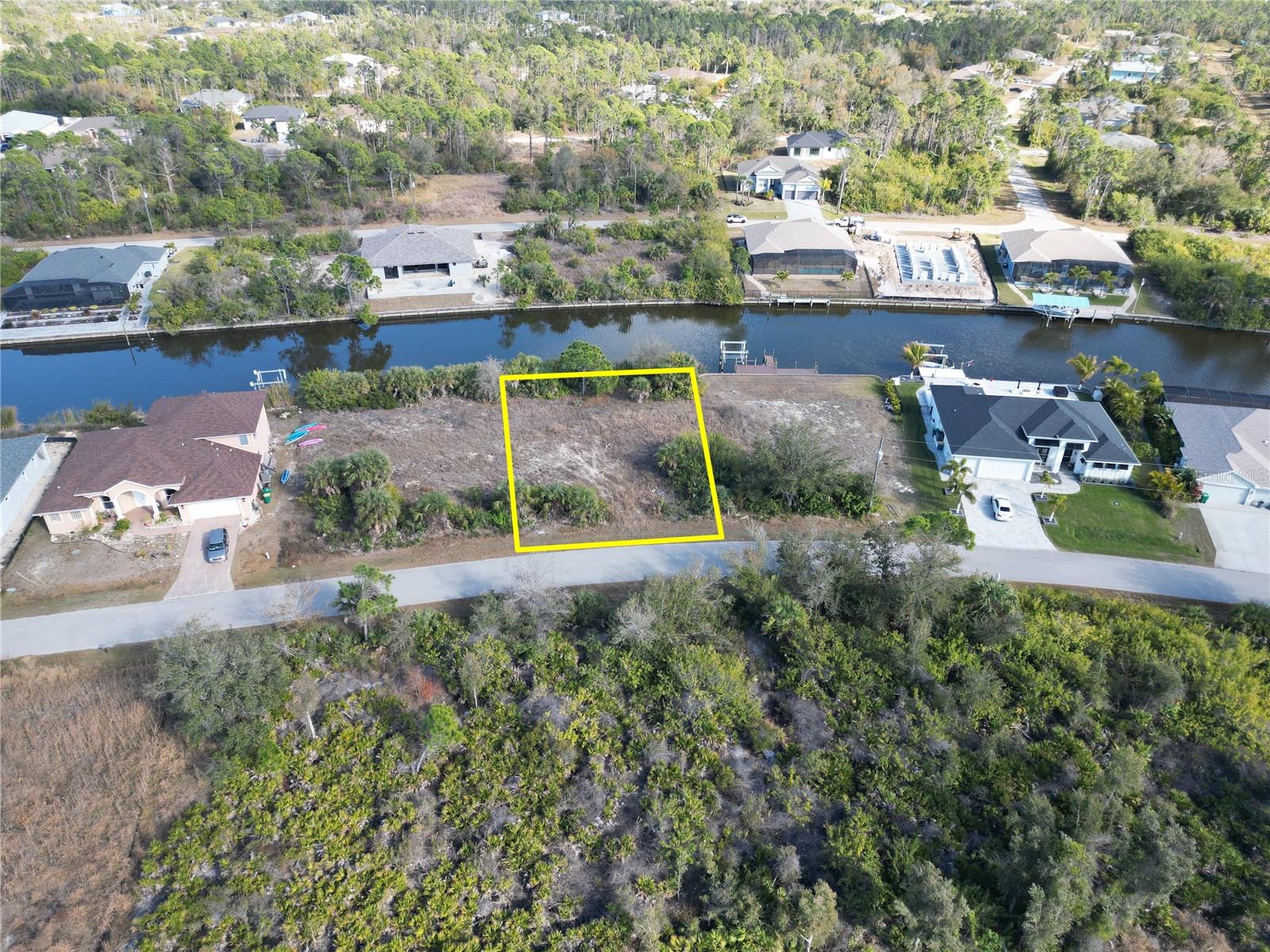 8258 SANTA CRUZ DR, PORT CHARLOTTE, FL