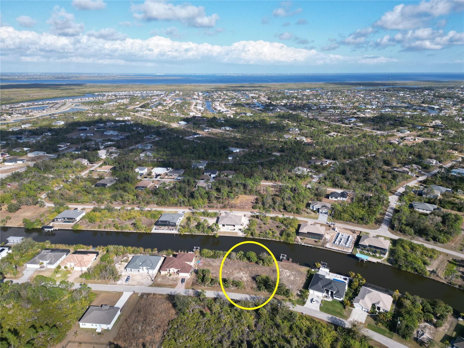 8258 SANTA CRUZ DR, PORT CHARLOTTE, FL — photo 10