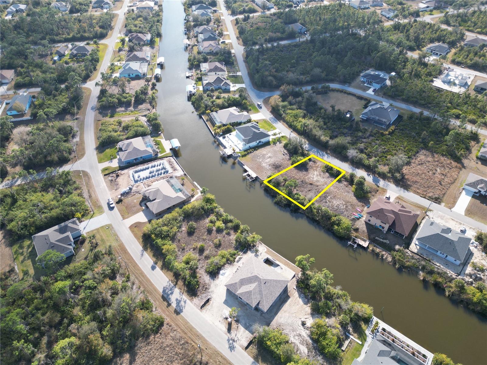 8258 SANTA CRUZ DR, PORT CHARLOTTE, FL — photo 18