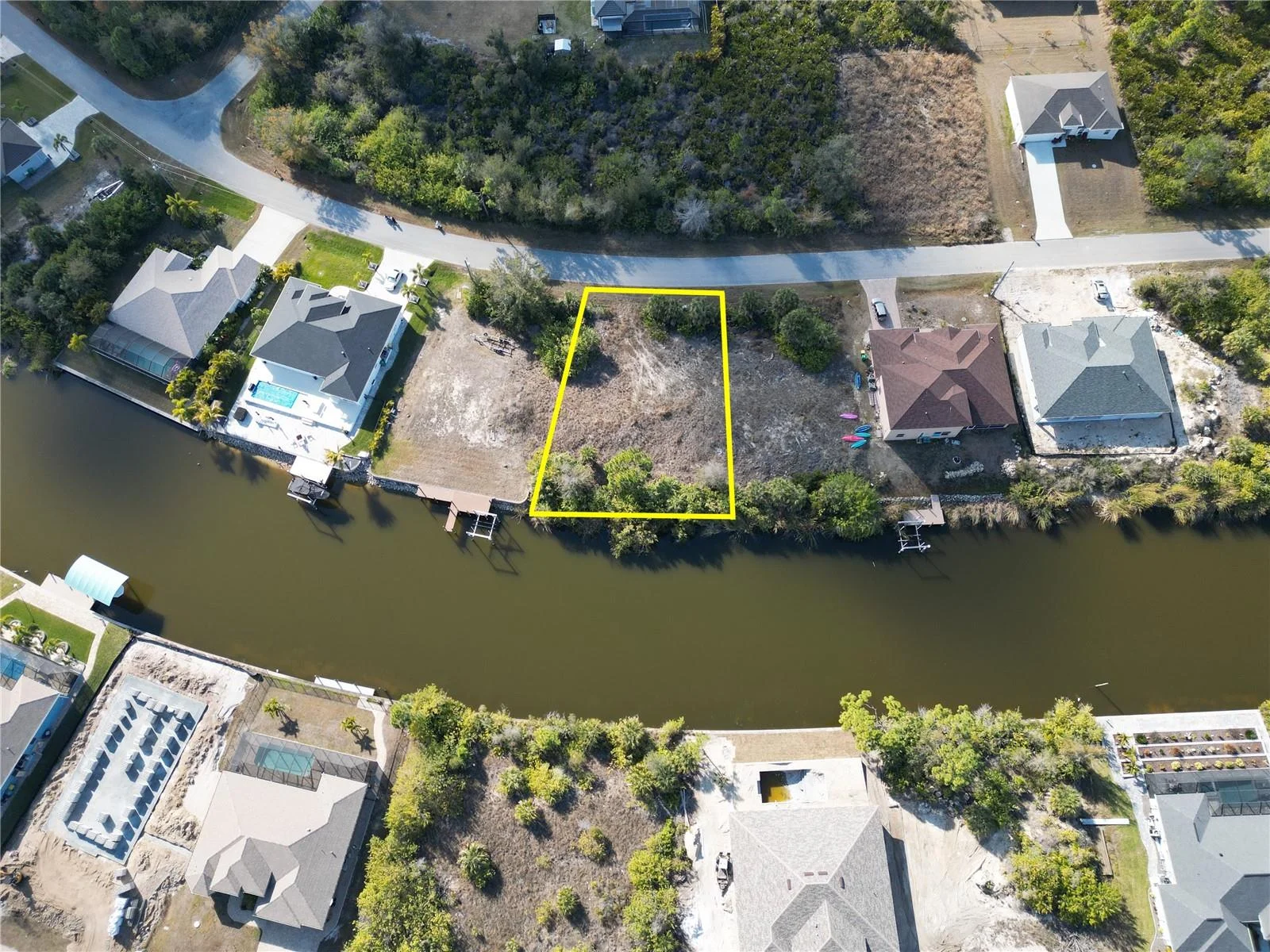 8258 SANTA CRUZ DR, PORT CHARLOTTE, FL — photo 21