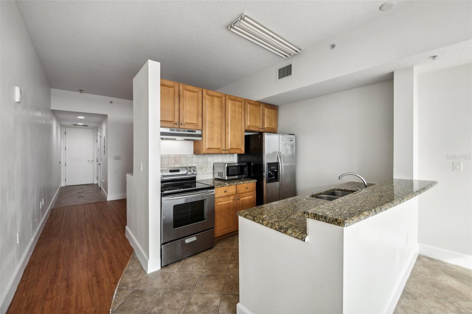 101 S EOLA DR #707, ORLANDO, FL — photo 18