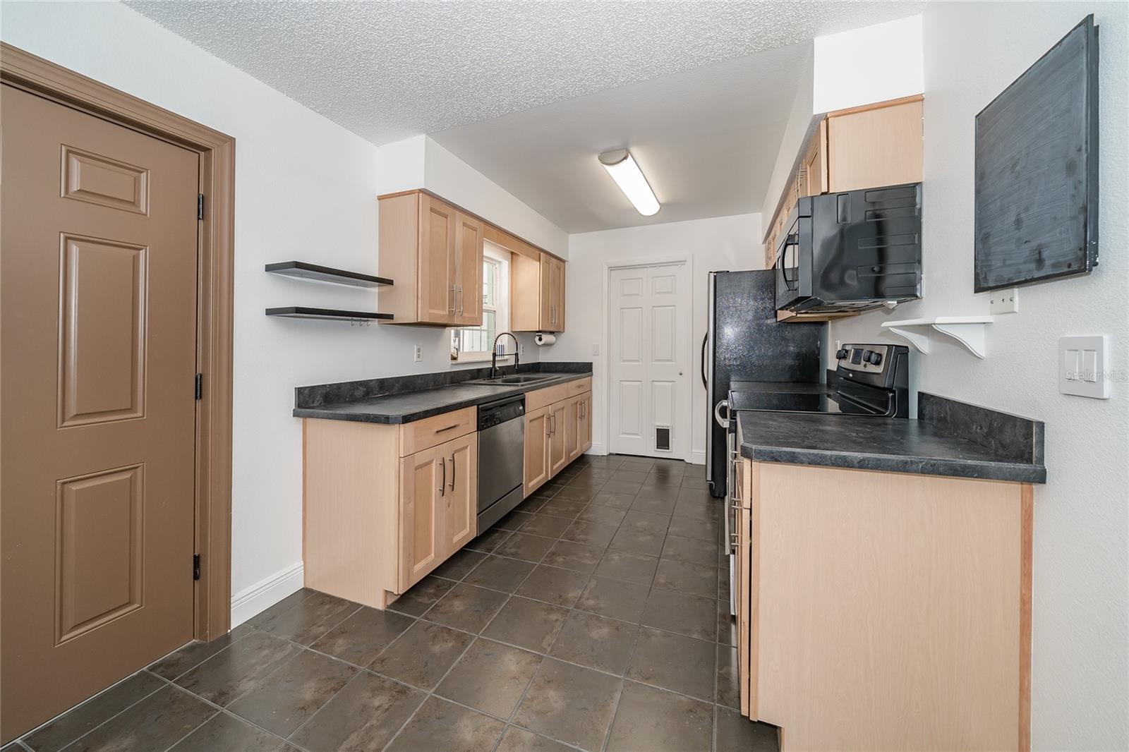3957 WHITEDOVE DR, LAKELAND, FL — photo 6