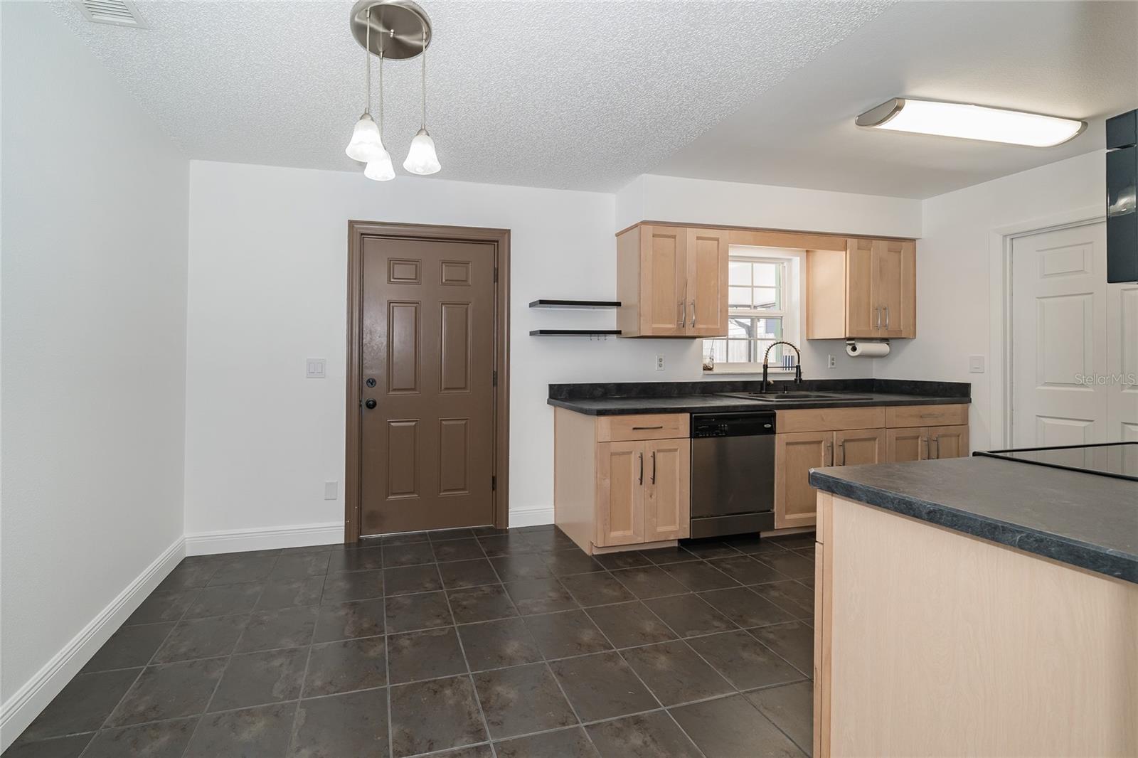 3957 WHITEDOVE DR, LAKELAND, FL — photo 9