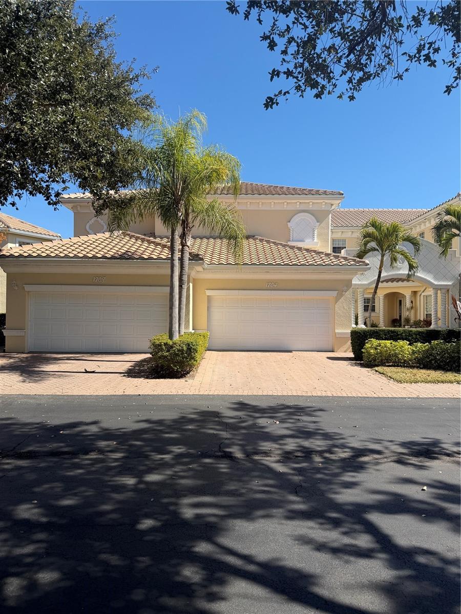 1708 TRIANO CIR #1708, VENICE, FL