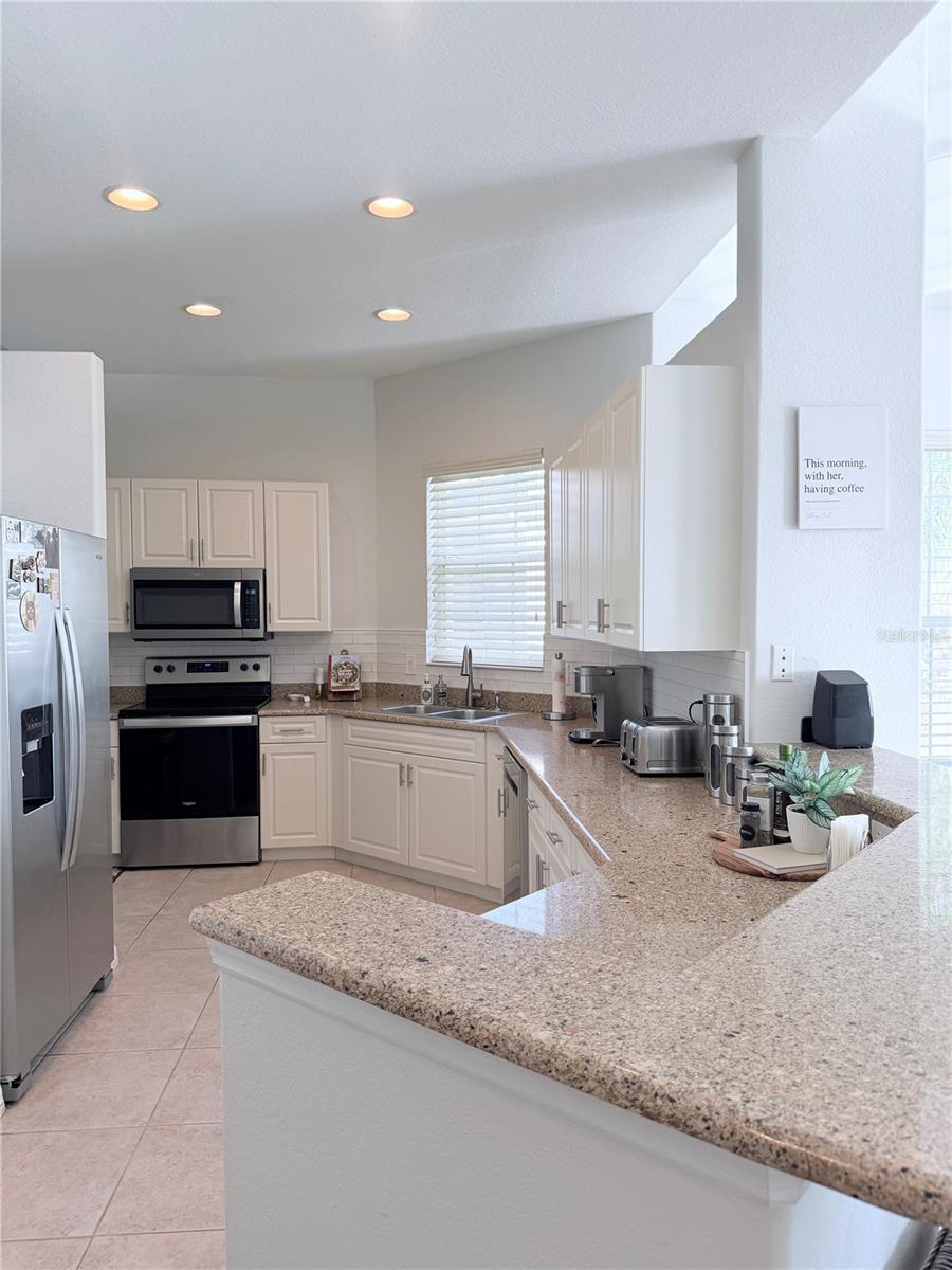 1708 TRIANO CIR #1708, VENICE, FL — photo 12