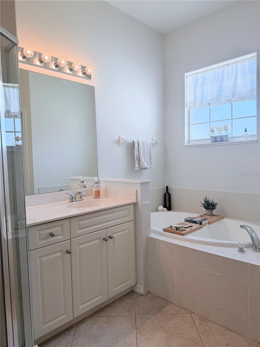 1708 TRIANO CIR #1708, VENICE, FL — photo 24