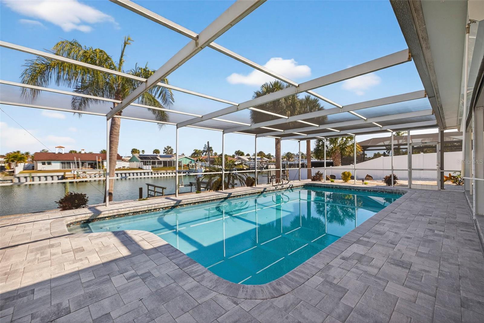 4426 43RD ST S, ST PETERSBURG, FL — photo 2