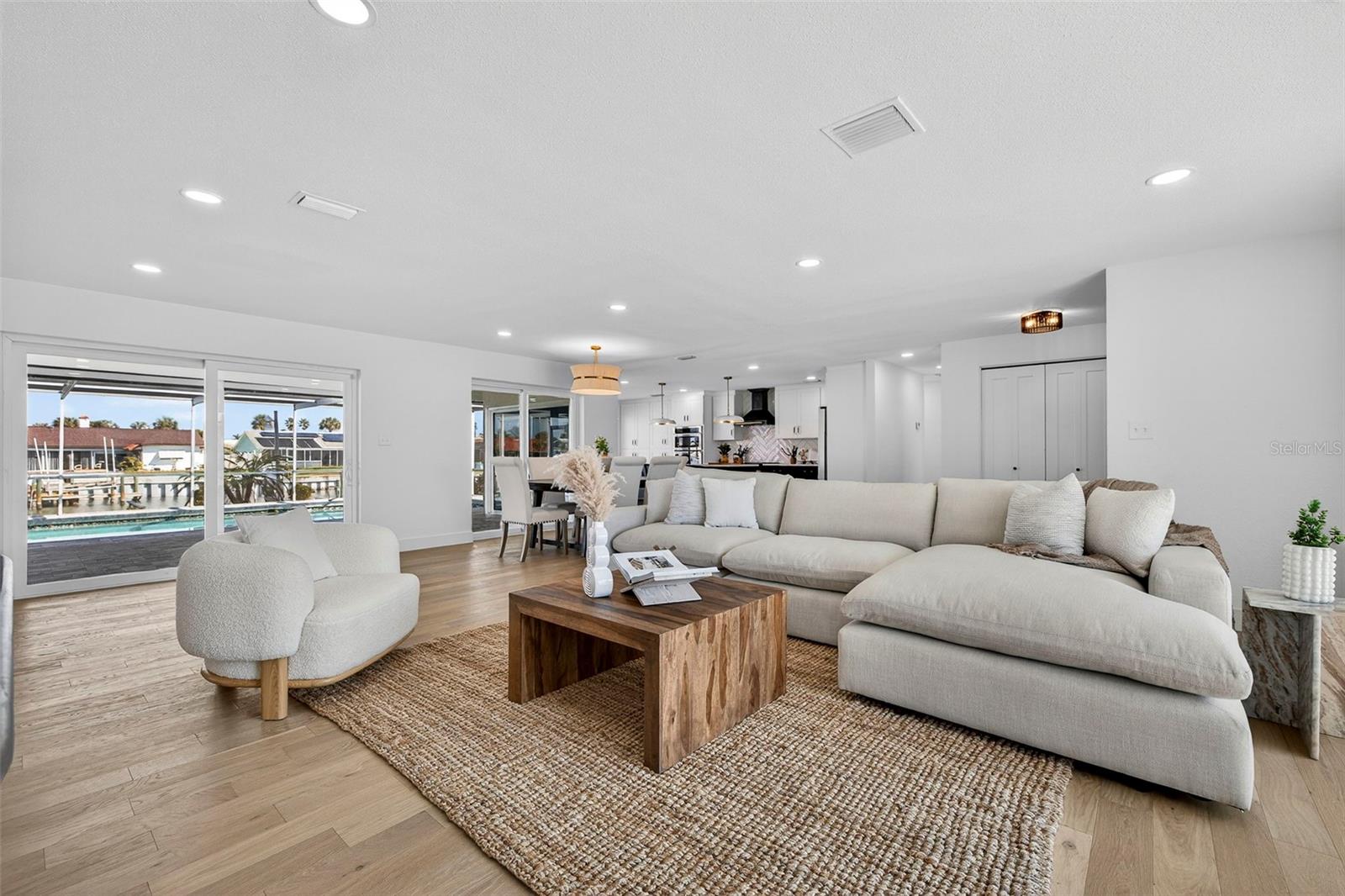 4426 43RD ST S, ST PETERSBURG, FL — photo 13