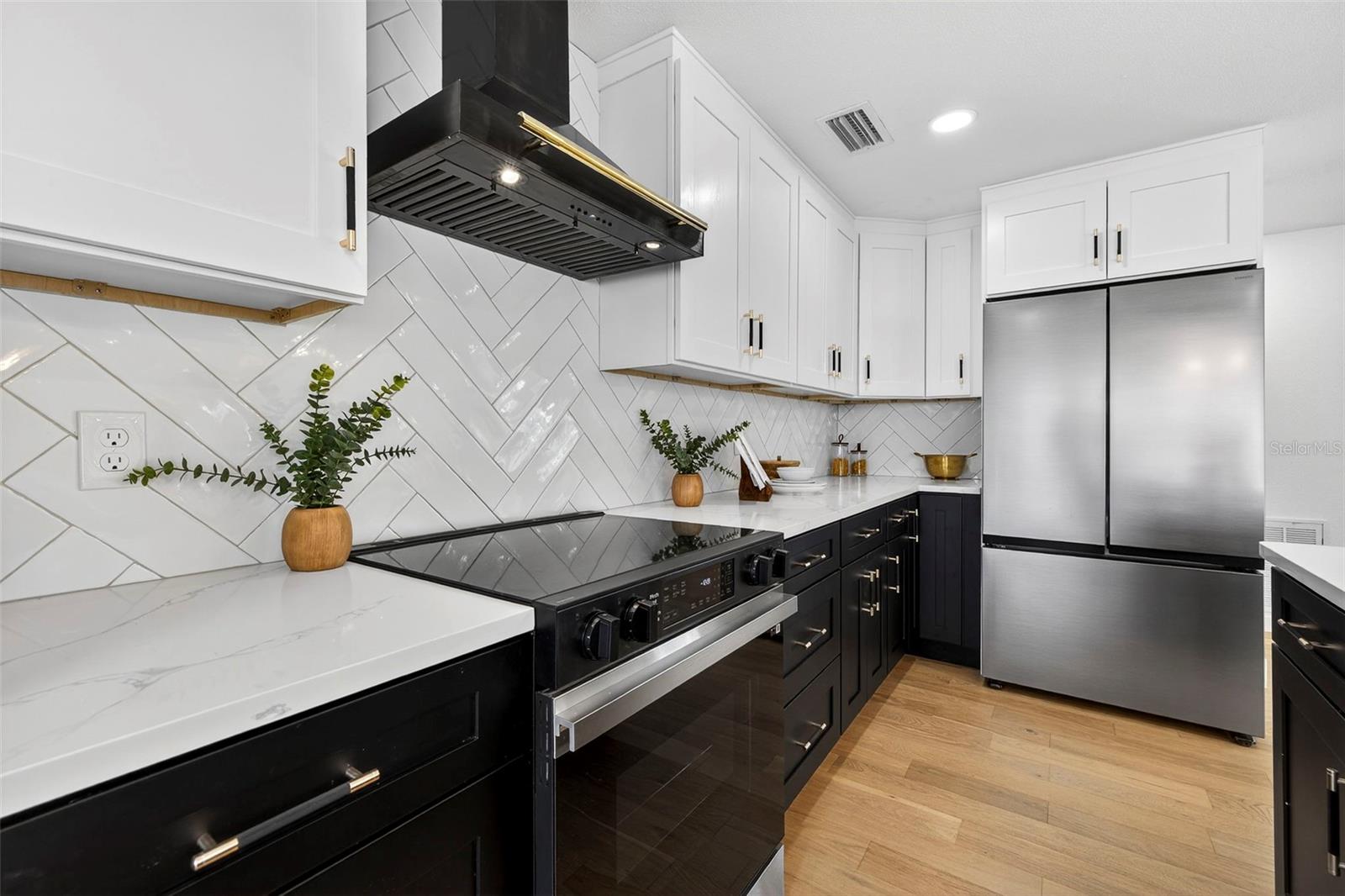 4426 43RD ST S, ST PETERSBURG, FL — photo 19