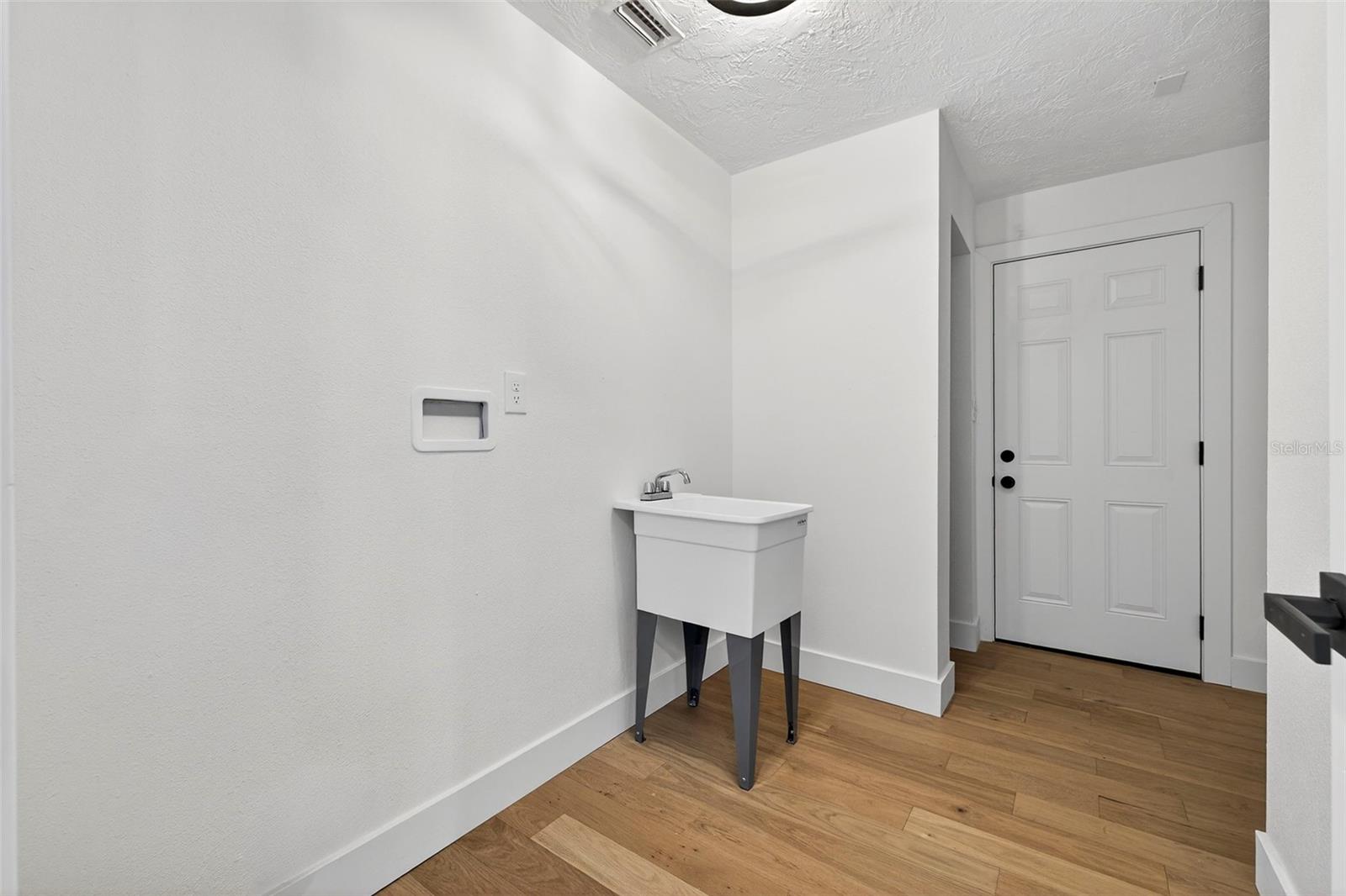 4426 43RD ST S, ST PETERSBURG, FL — photo 33