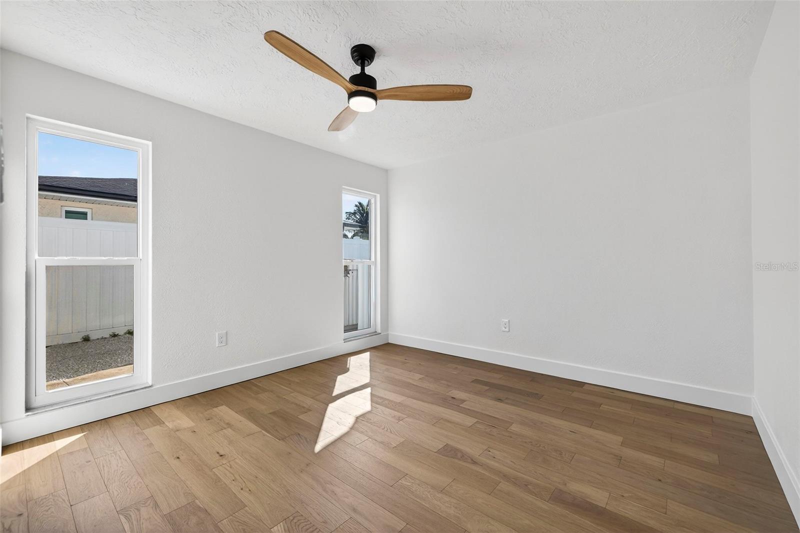 4426 43RD ST S, ST PETERSBURG, FL — photo 34