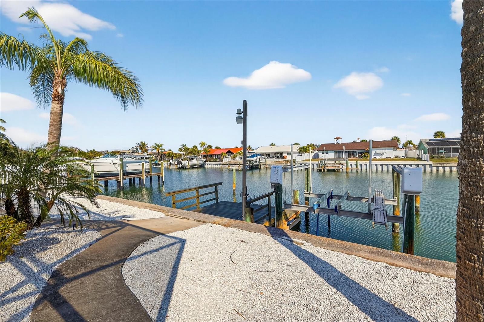 4426 43RD ST S, ST PETERSBURG, FL — photo 43