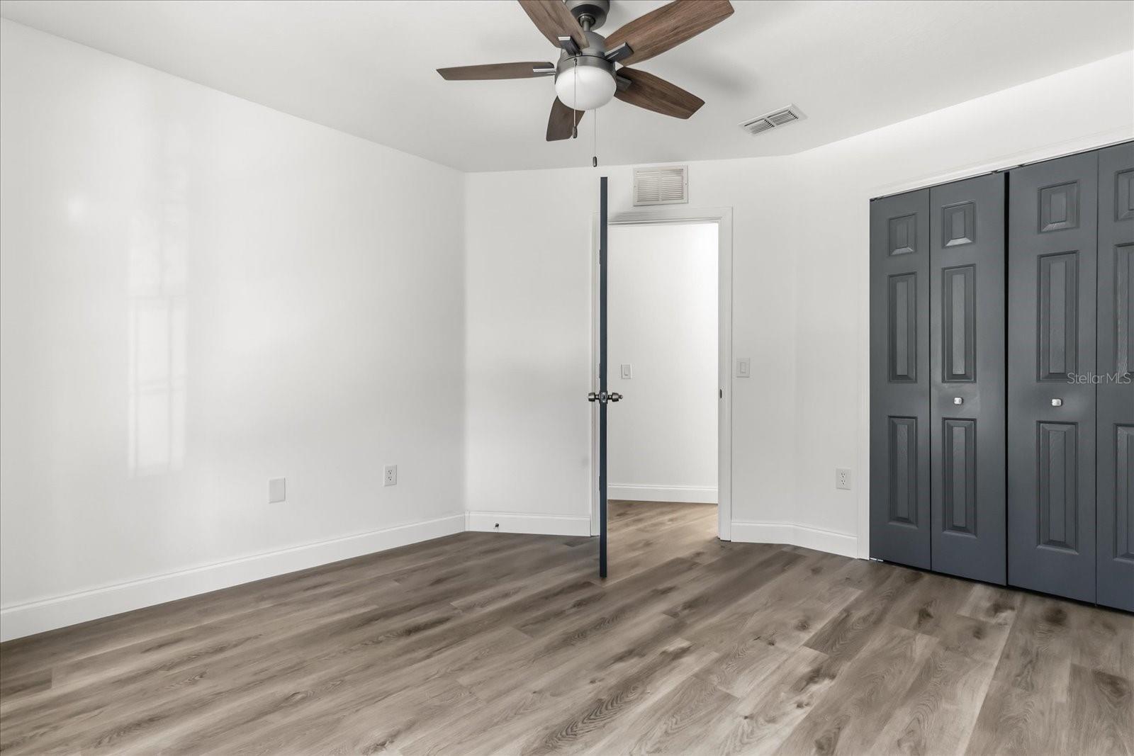 15663 DURANGO CIR, BROOKSVILLE, FL — photo 16