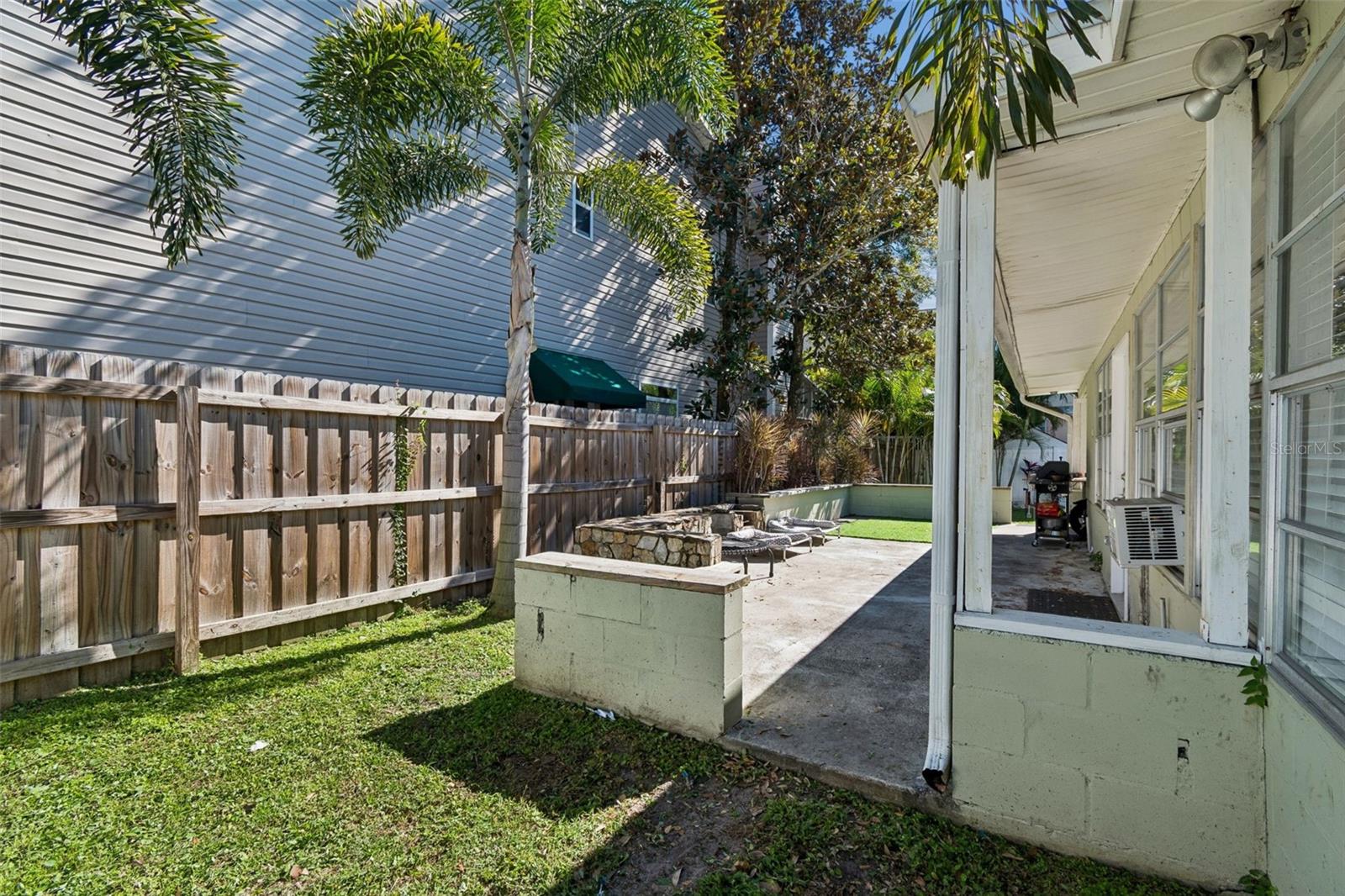 2302 S ARRAWANA AVE, TAMPA, FL — photo 104