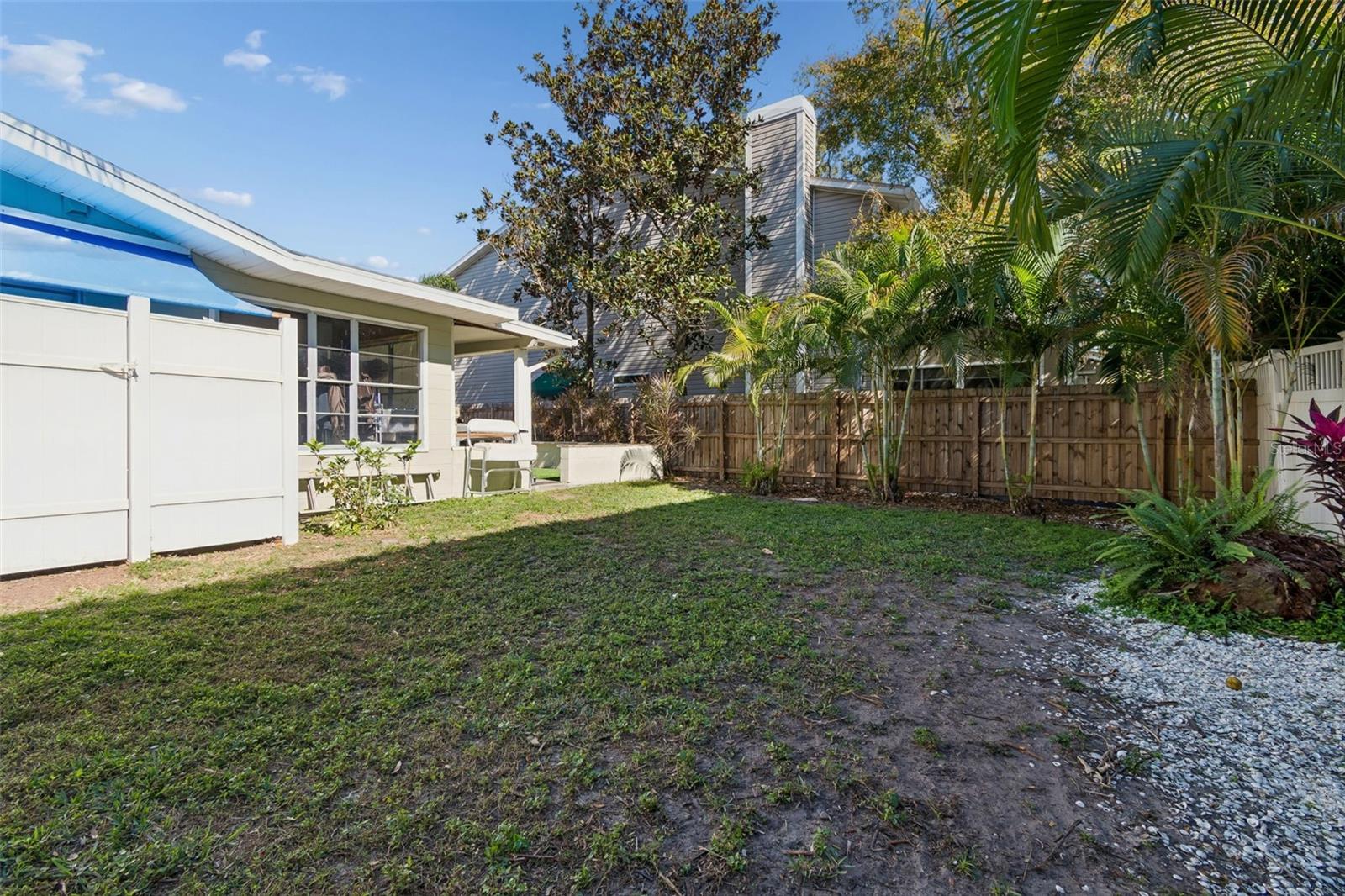 2302 S ARRAWANA AVE, TAMPA, FL — photo 111