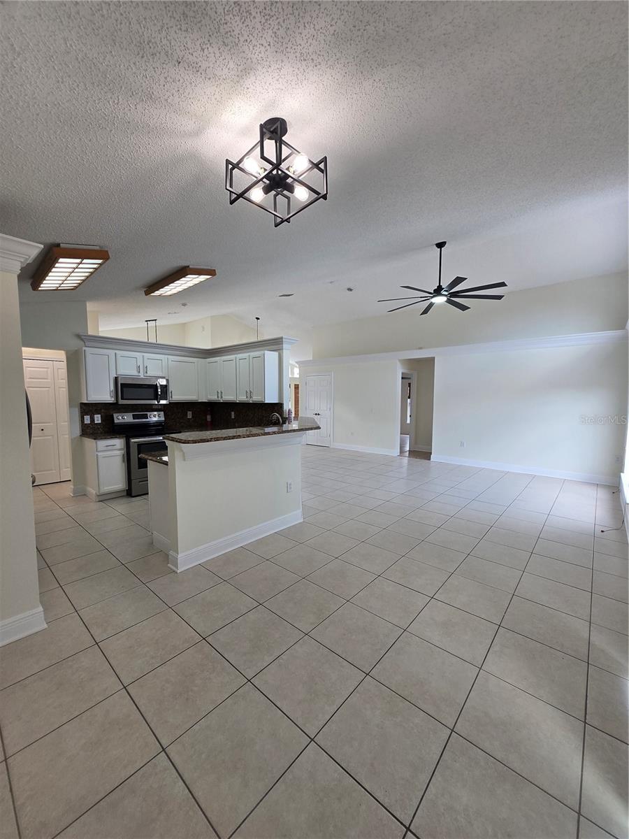 3190 LORI CT, DELTONA, FL — photo 7