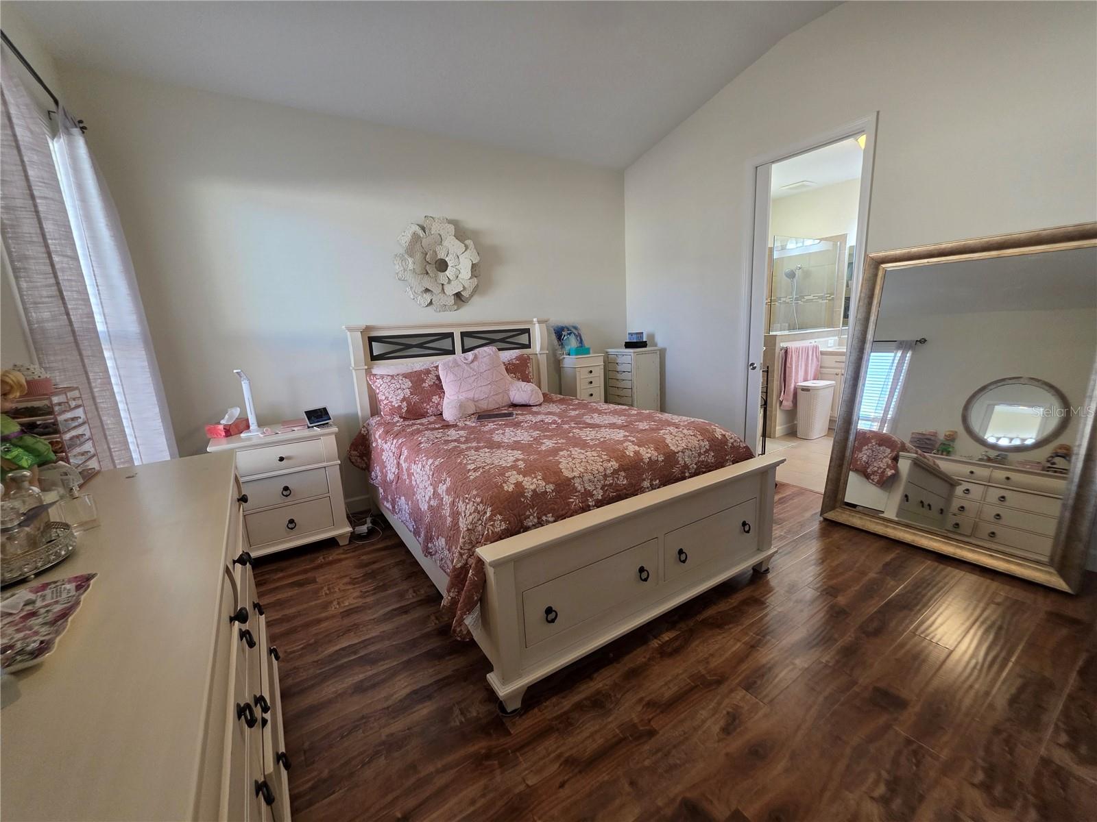 8064 BRIDGEPORT BAY CIR, MOUNT DORA, FL — photo 38