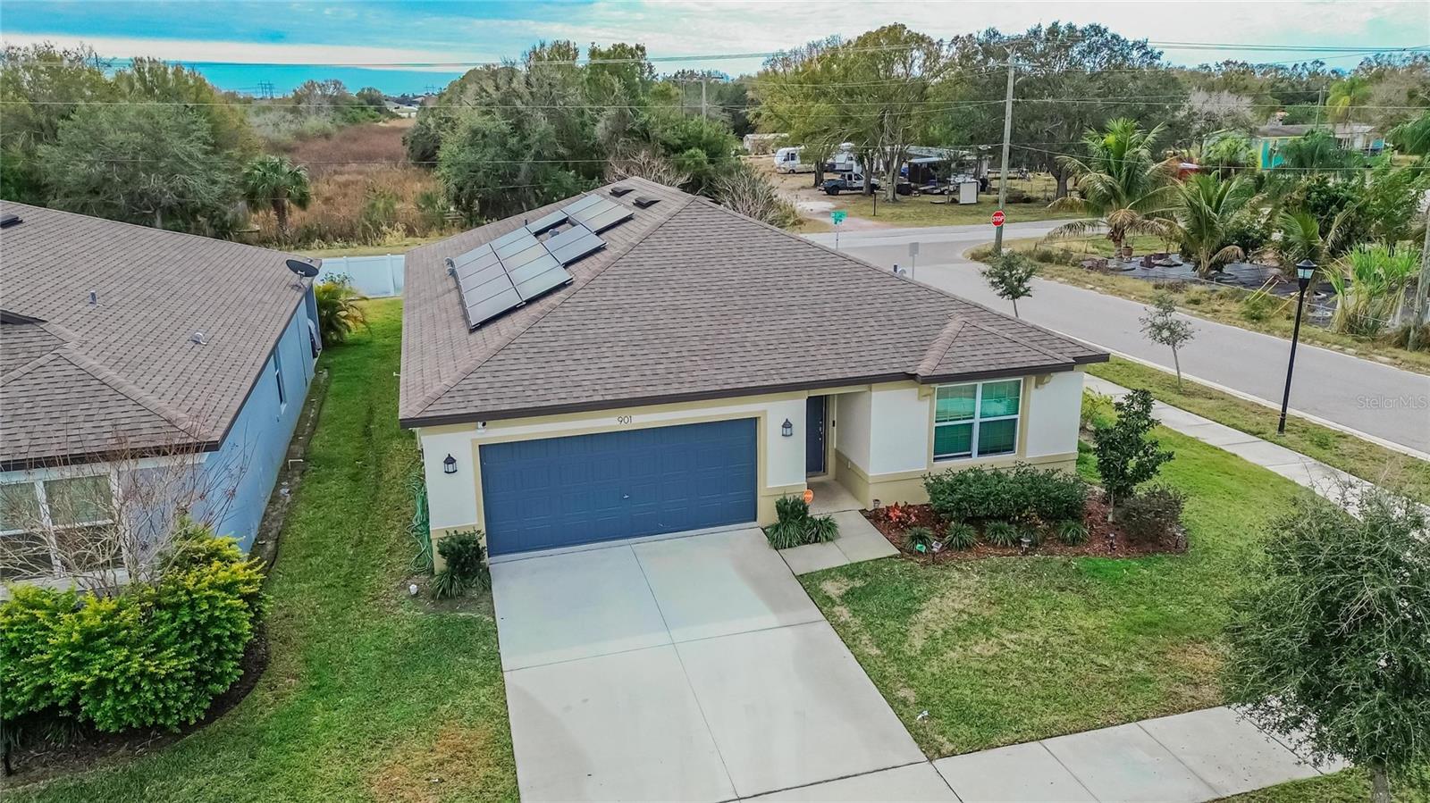901 GOLDEN SHINER AVE, RUSKIN, FL
