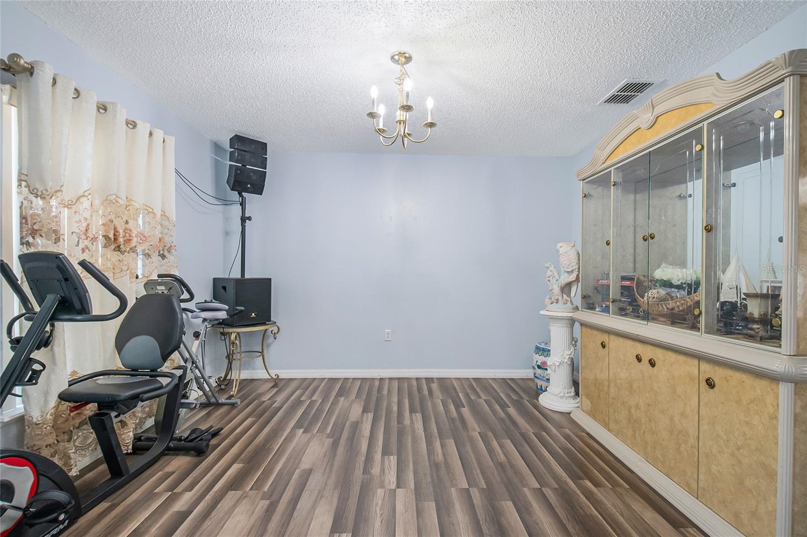 6 ALICANTE CT, KISSIMMEE, FL — photo 4