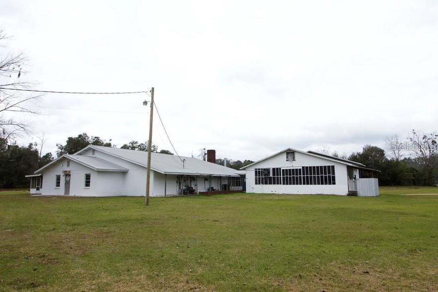 1606 SW 4TH PL, CHIEFLAND, FL — photo 4
