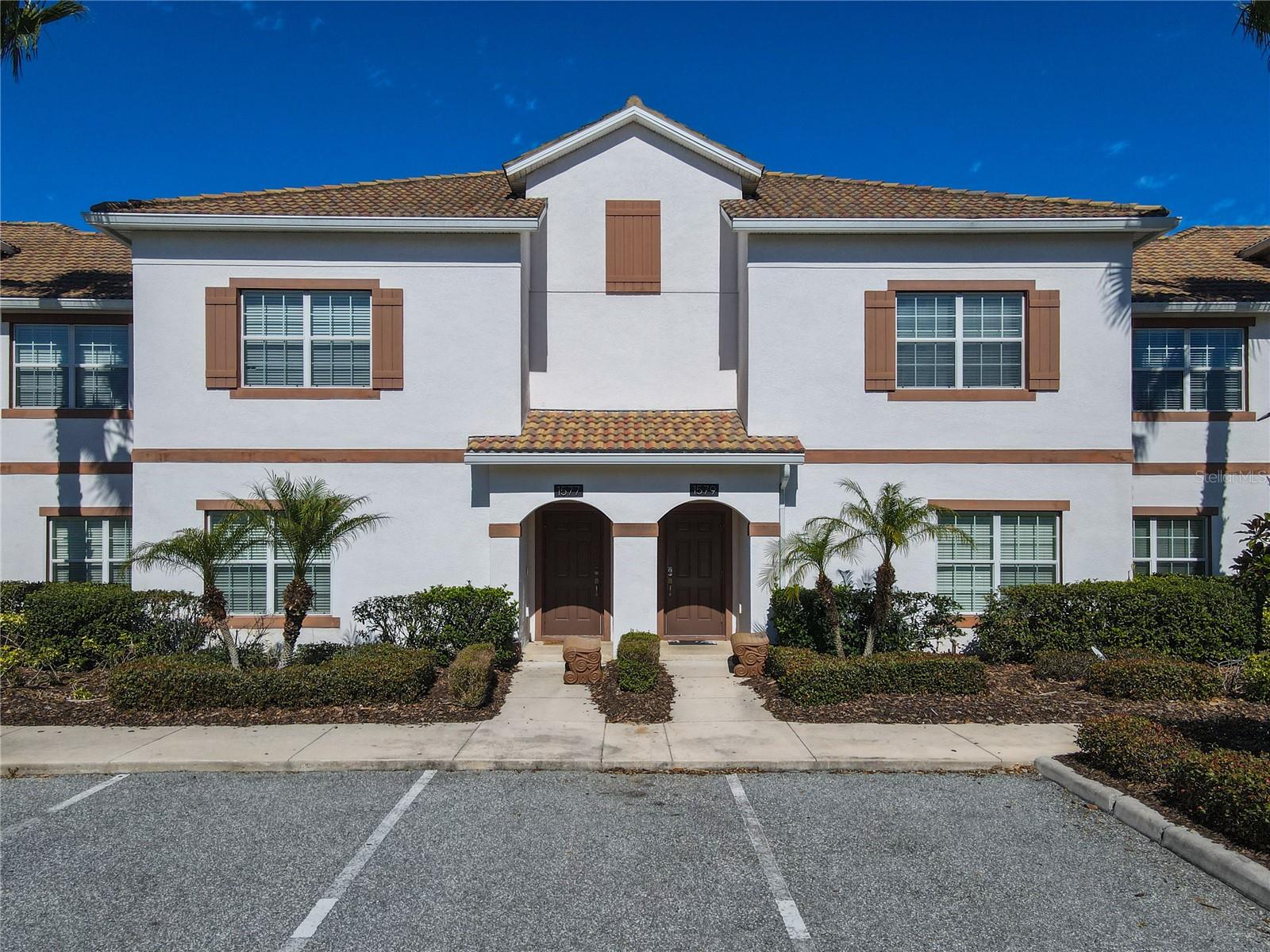1579 MOON VALLEY DR, DAVENPORT, FL