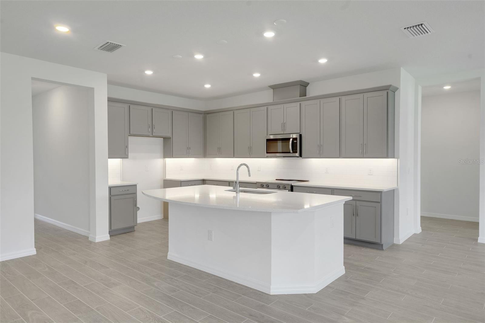17453 VALLEYWOOD PKWY, LAND O LAKES, FL — photo 22