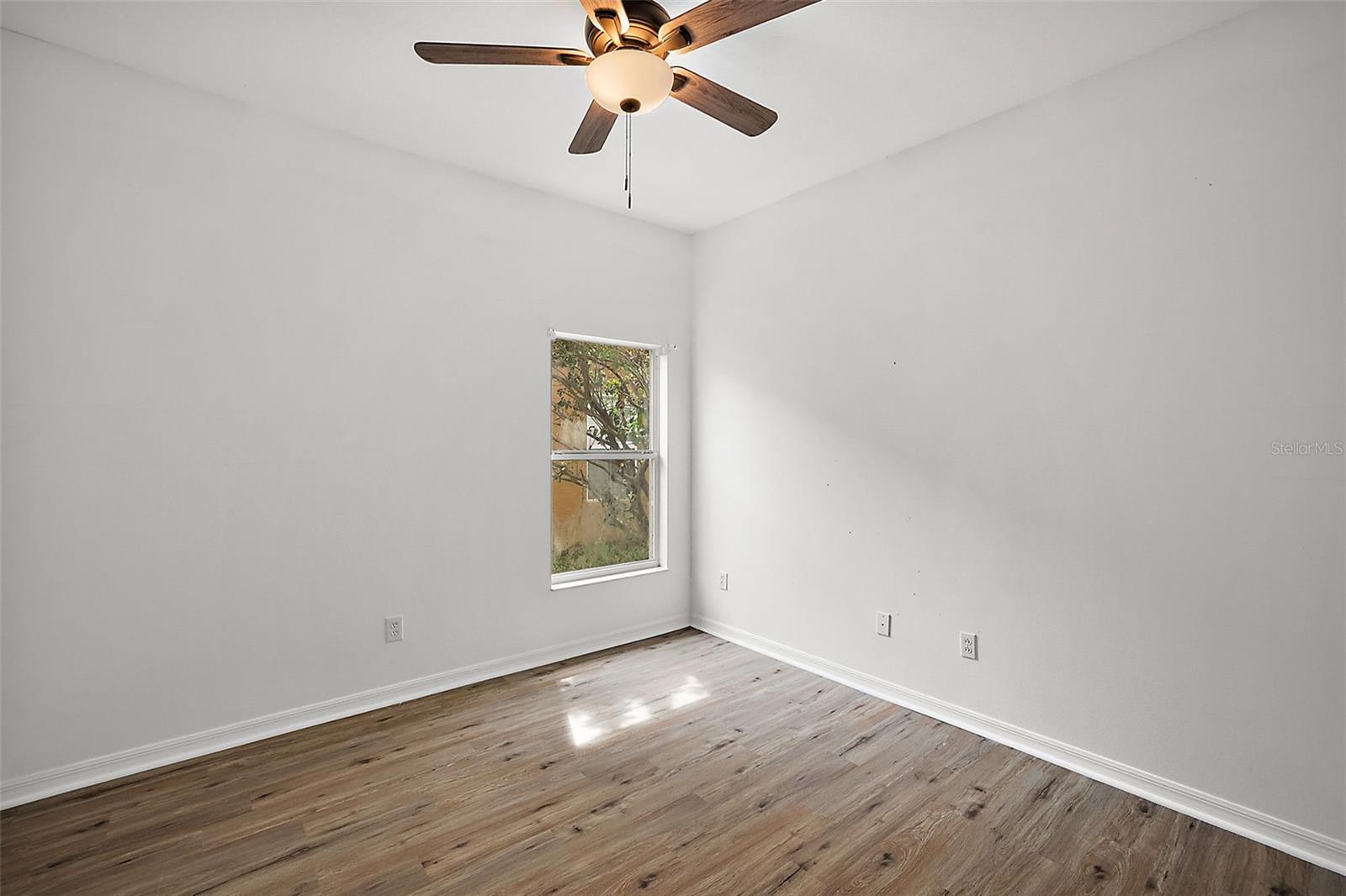 401 GRASSY KEY WAY, GROVELAND, FL — photo 11