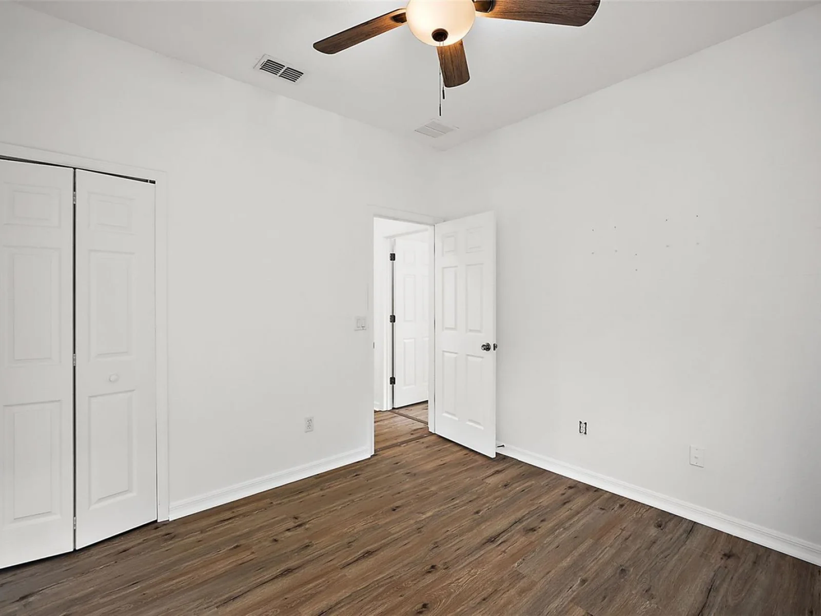 401 GRASSY KEY WAY, GROVELAND, FL — photo 13