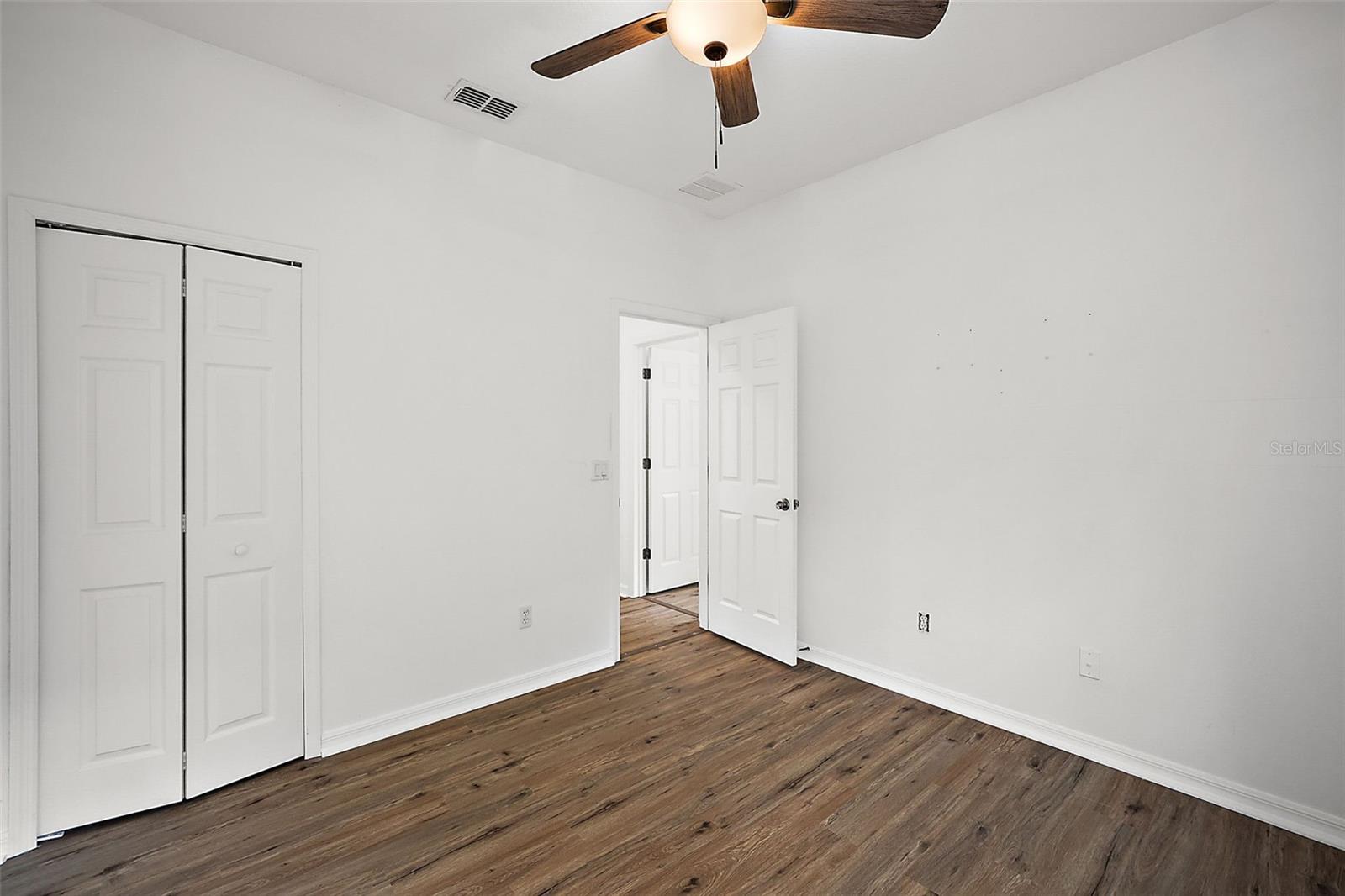 401 GRASSY KEY WAY, GROVELAND, FL — photo 14