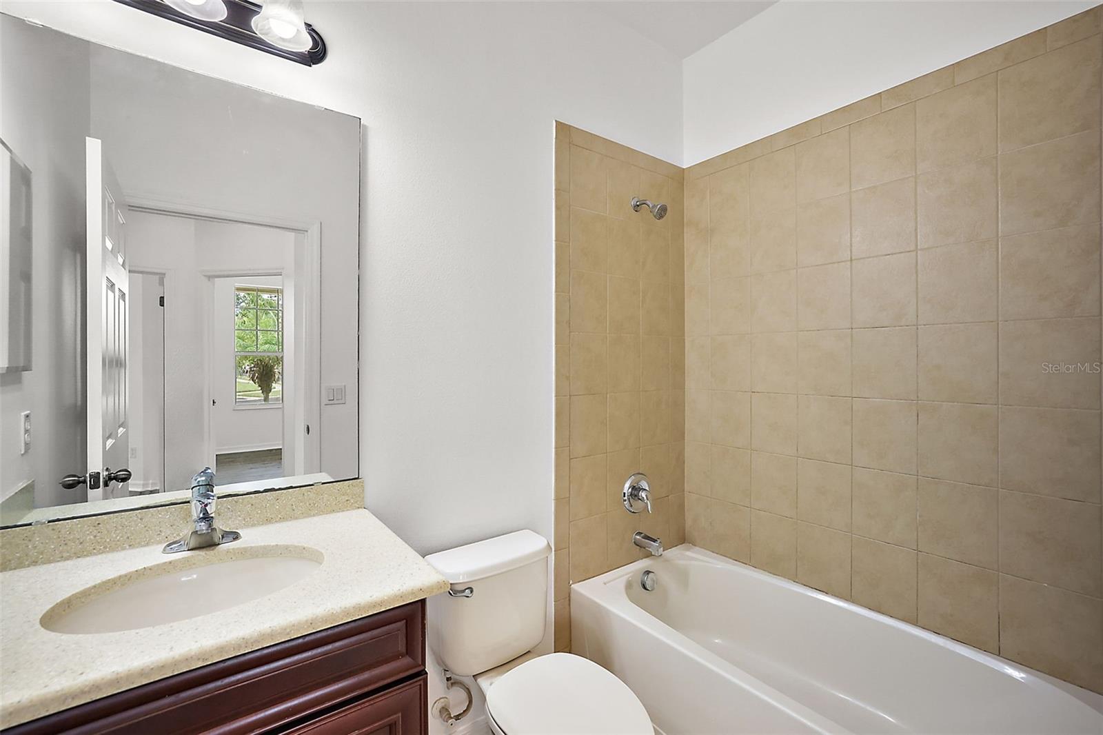 401 GRASSY KEY WAY, GROVELAND, FL — photo 15