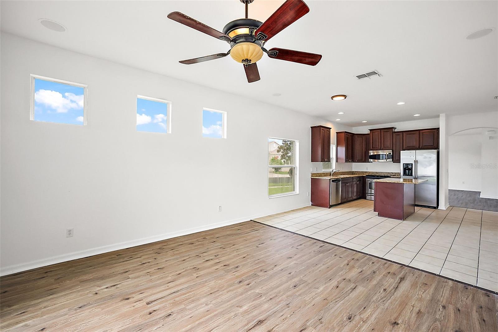 401 GRASSY KEY WAY, GROVELAND, FL — photo 43