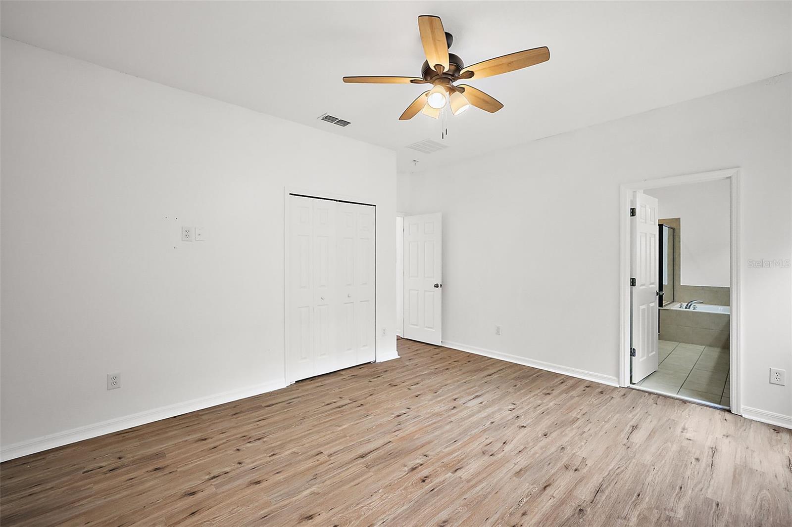 401 GRASSY KEY WAY, GROVELAND, FL — photo 49