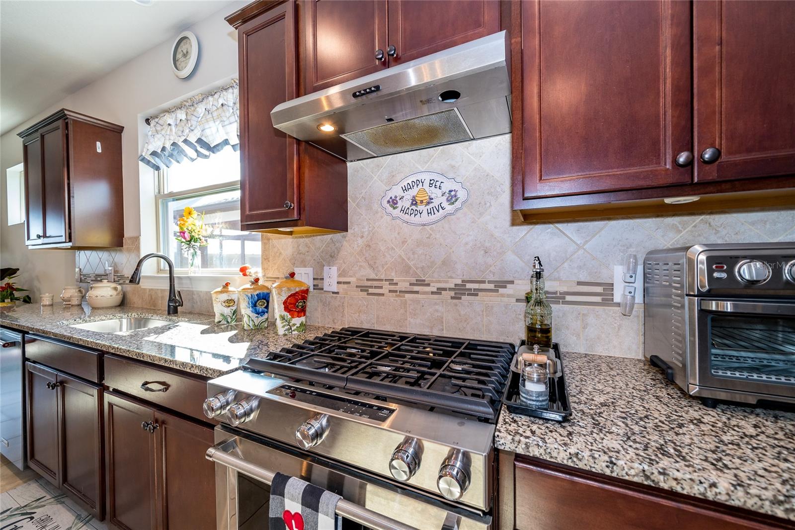 4748 BALLAST CREST CV, LAND O LAKES, FL — photo 39