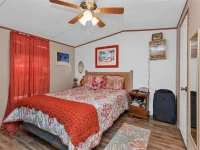1607 WOODLAWN AVE — photo 4