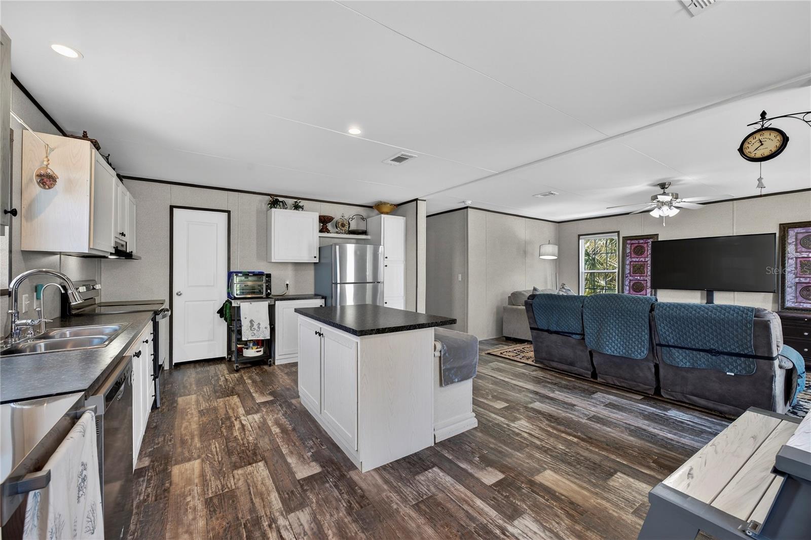 185 COLEMAN ST, EDGEWATER, FL — photo 15