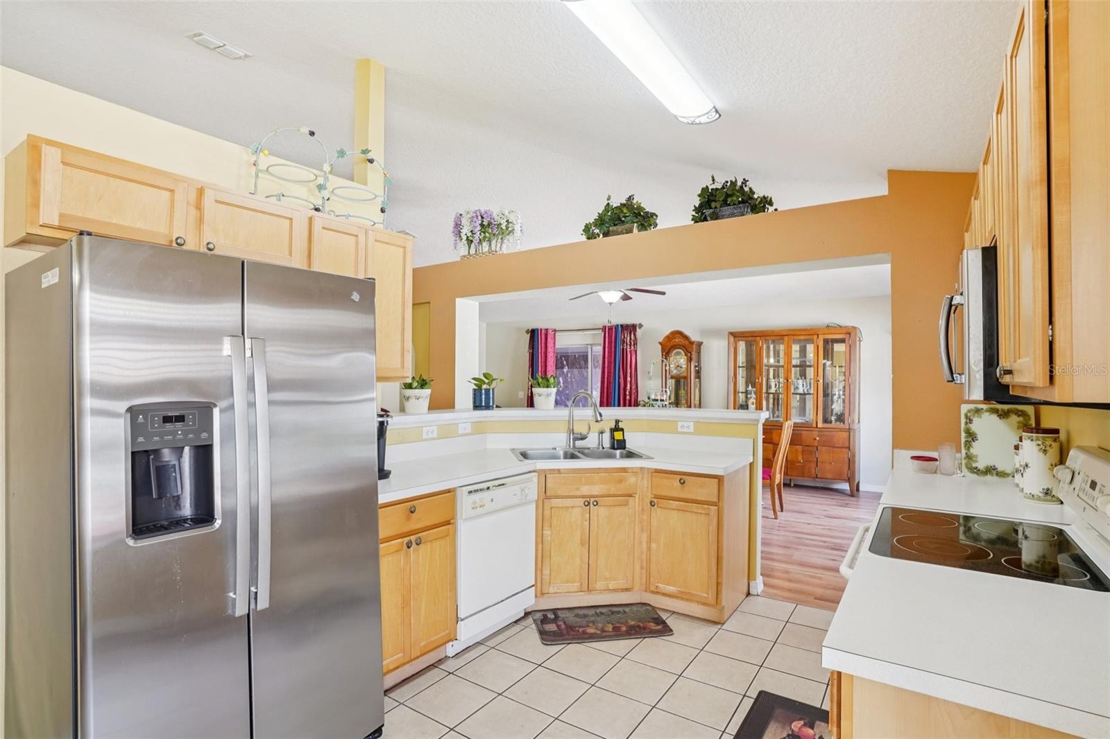 2315 BELFRY WAY, MASCOTTE, FL — photo 41