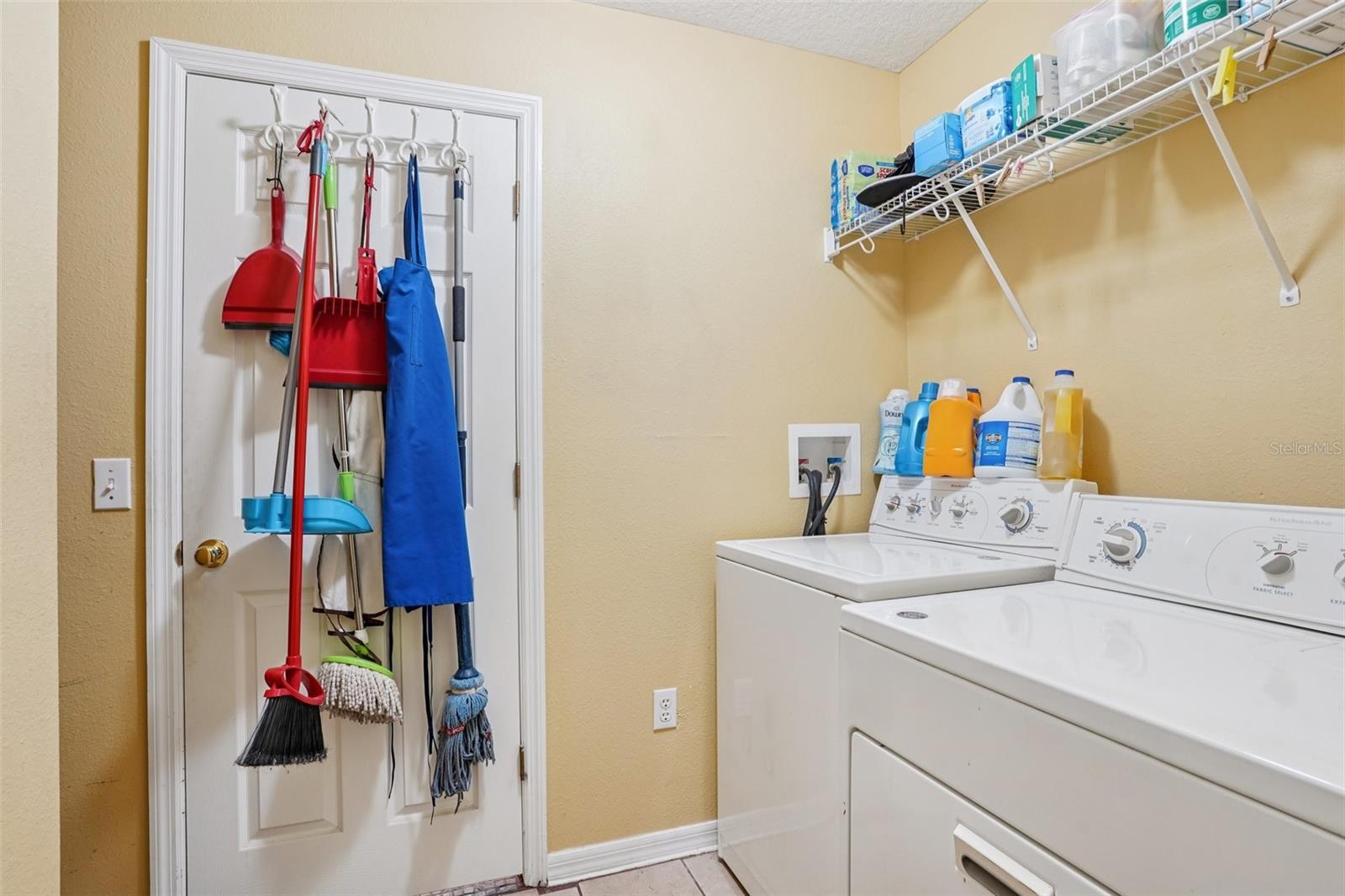 2315 BELFRY WAY, MASCOTTE, FL — photo 61