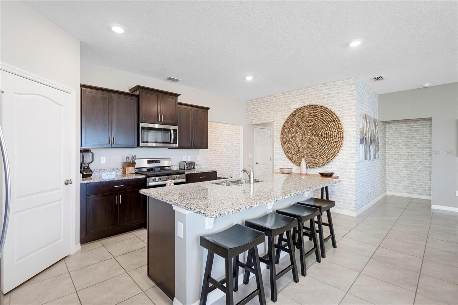 7592 OAKMOSS LOOP, DAVENPORT, FL — photo 11