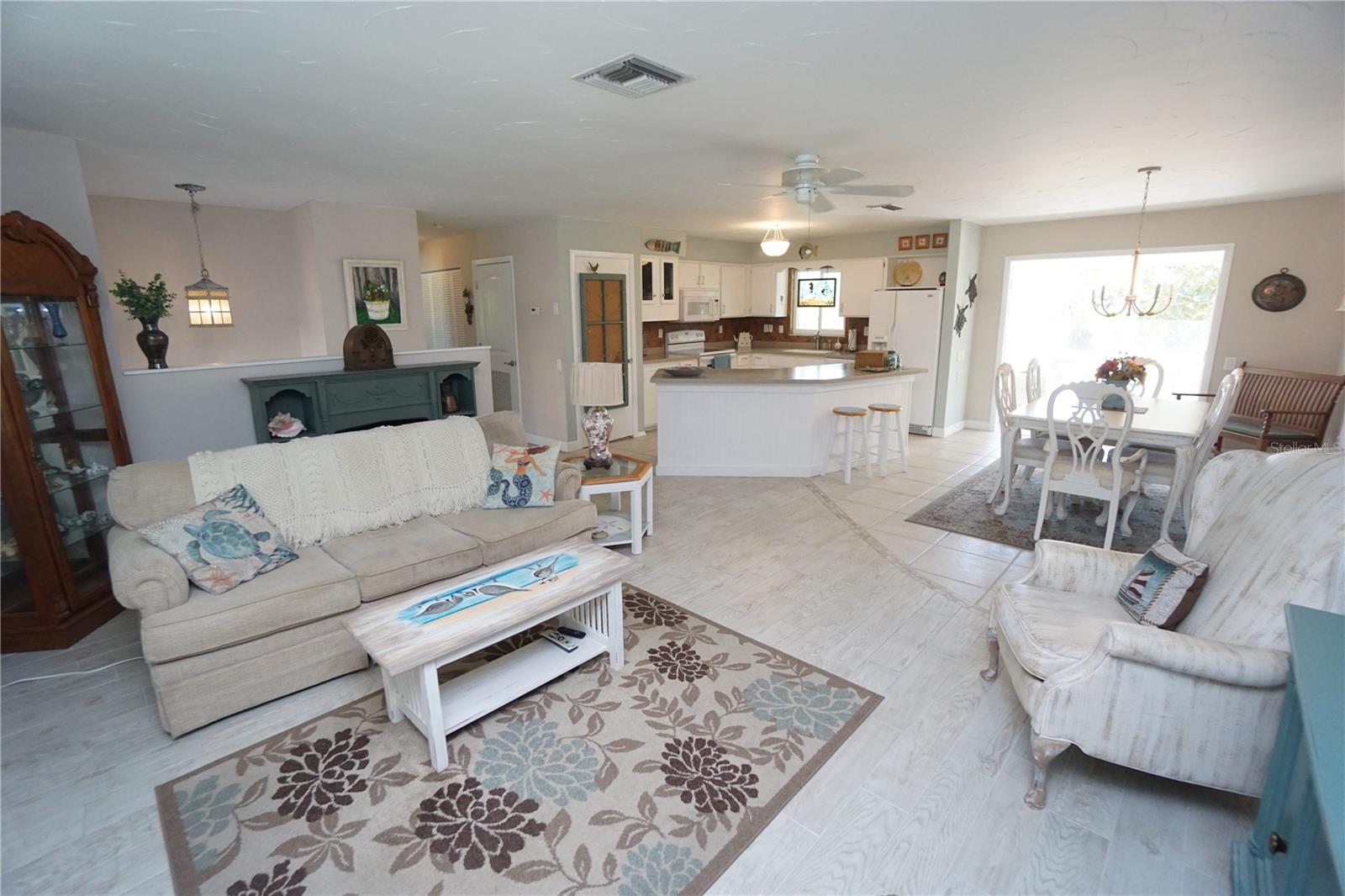 621 STURGEON PL, PUNTA GORDA, FL — photo 11