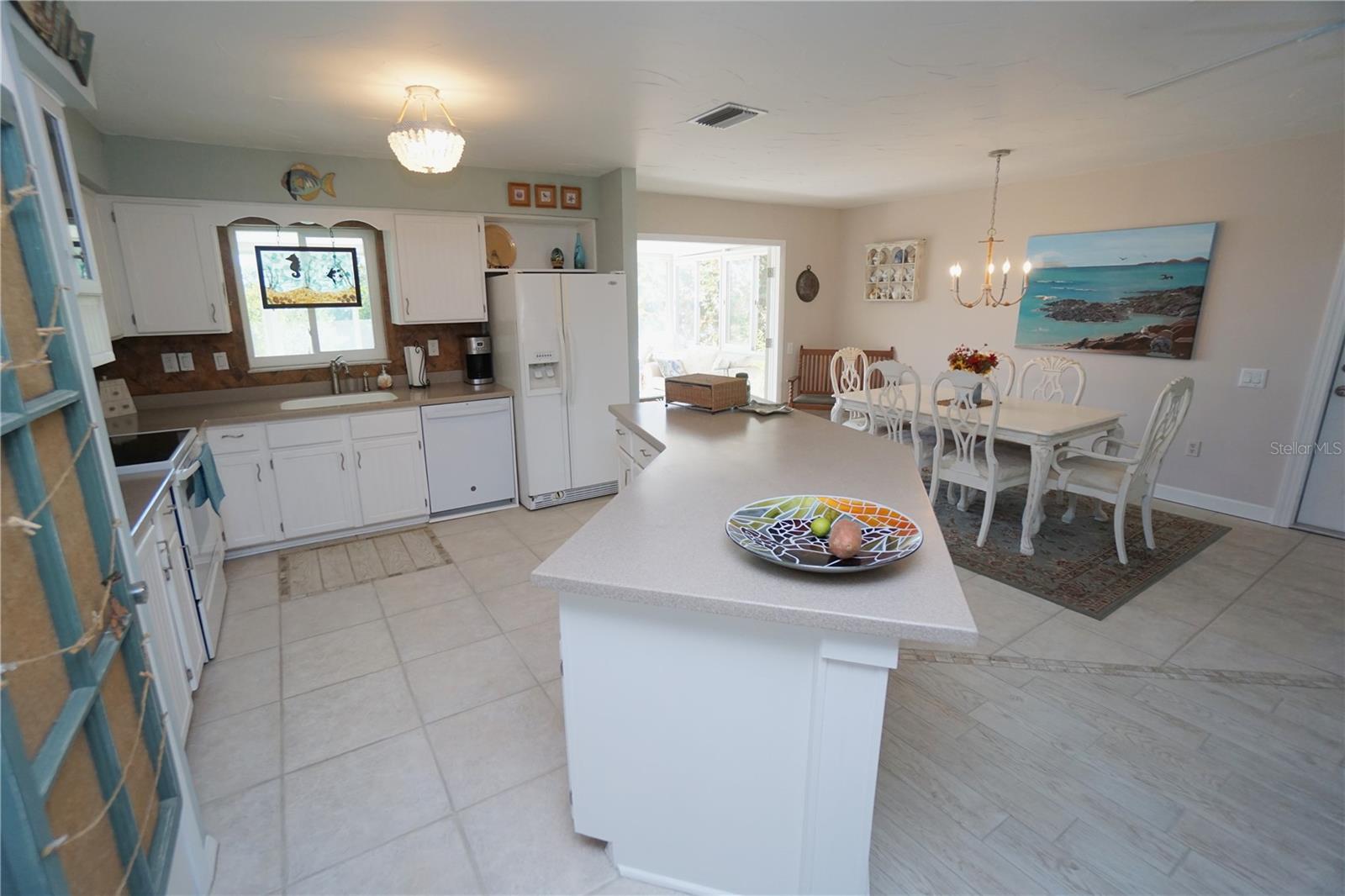 621 STURGEON PL, PUNTA GORDA, FL — photo 15
