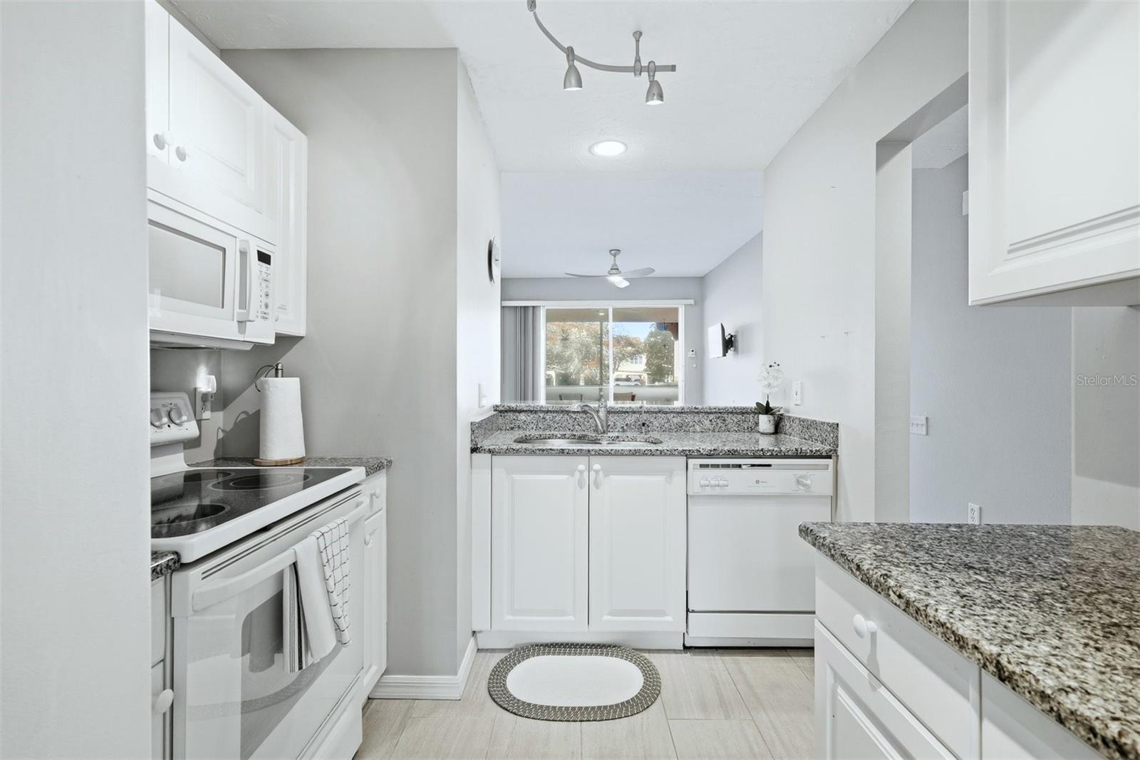 4220 CENTRAL SARASOTA PKWY #1214, SARASOTA, FL — photo 23