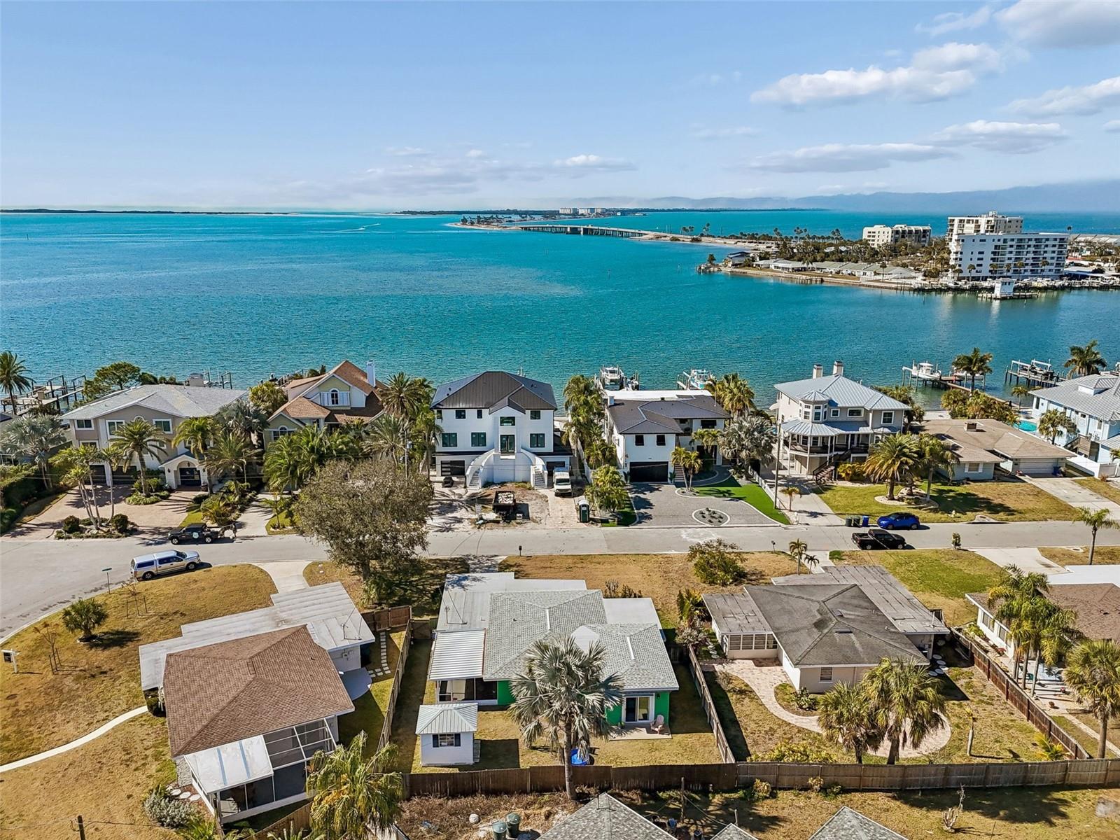2427 BAYWOOD DR W, DUNEDIN, FL — photo 5